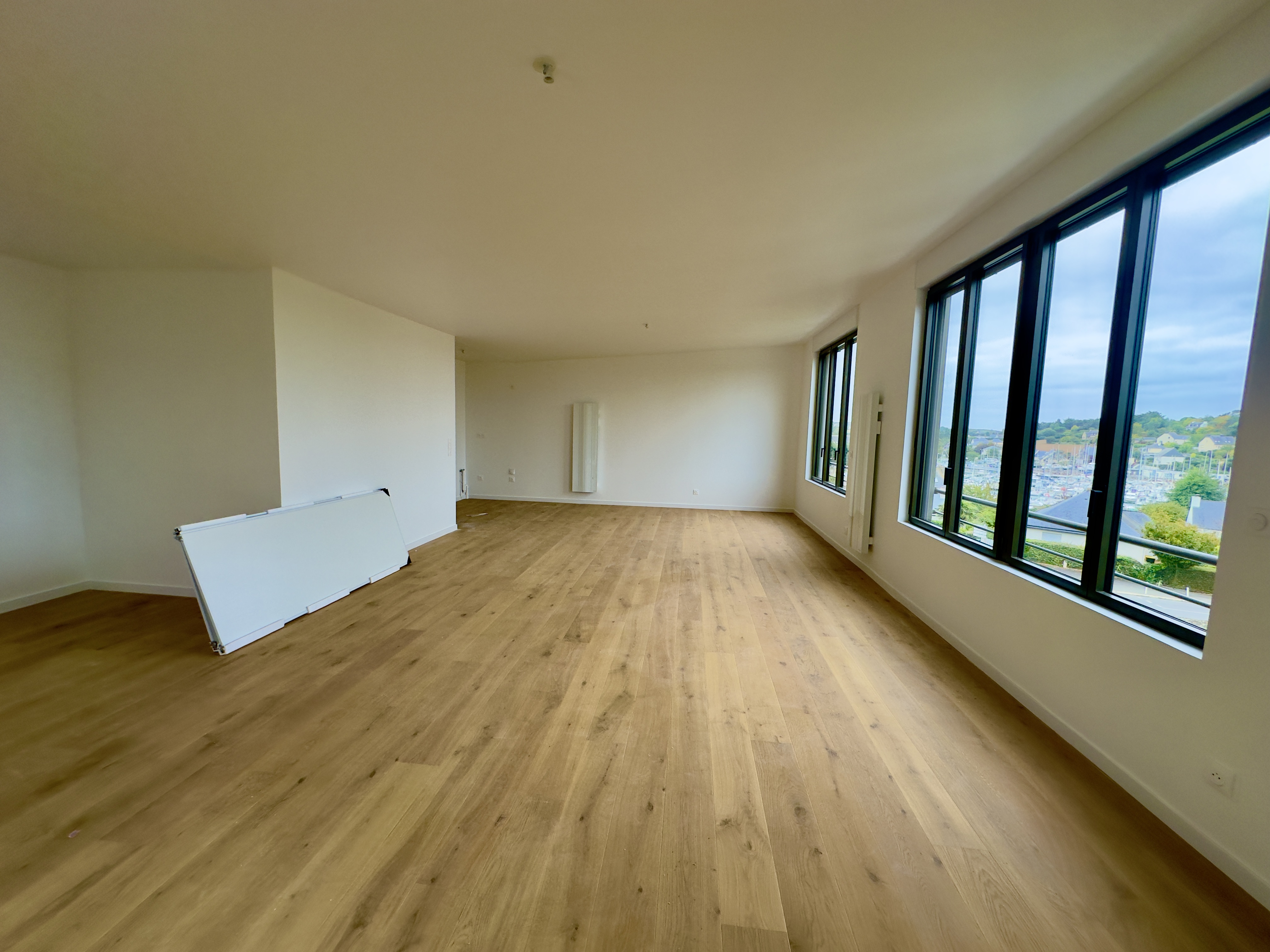 French property for sale in Pléneuf-Val-André, Côtes-d'Armor - €705,000 - photo 