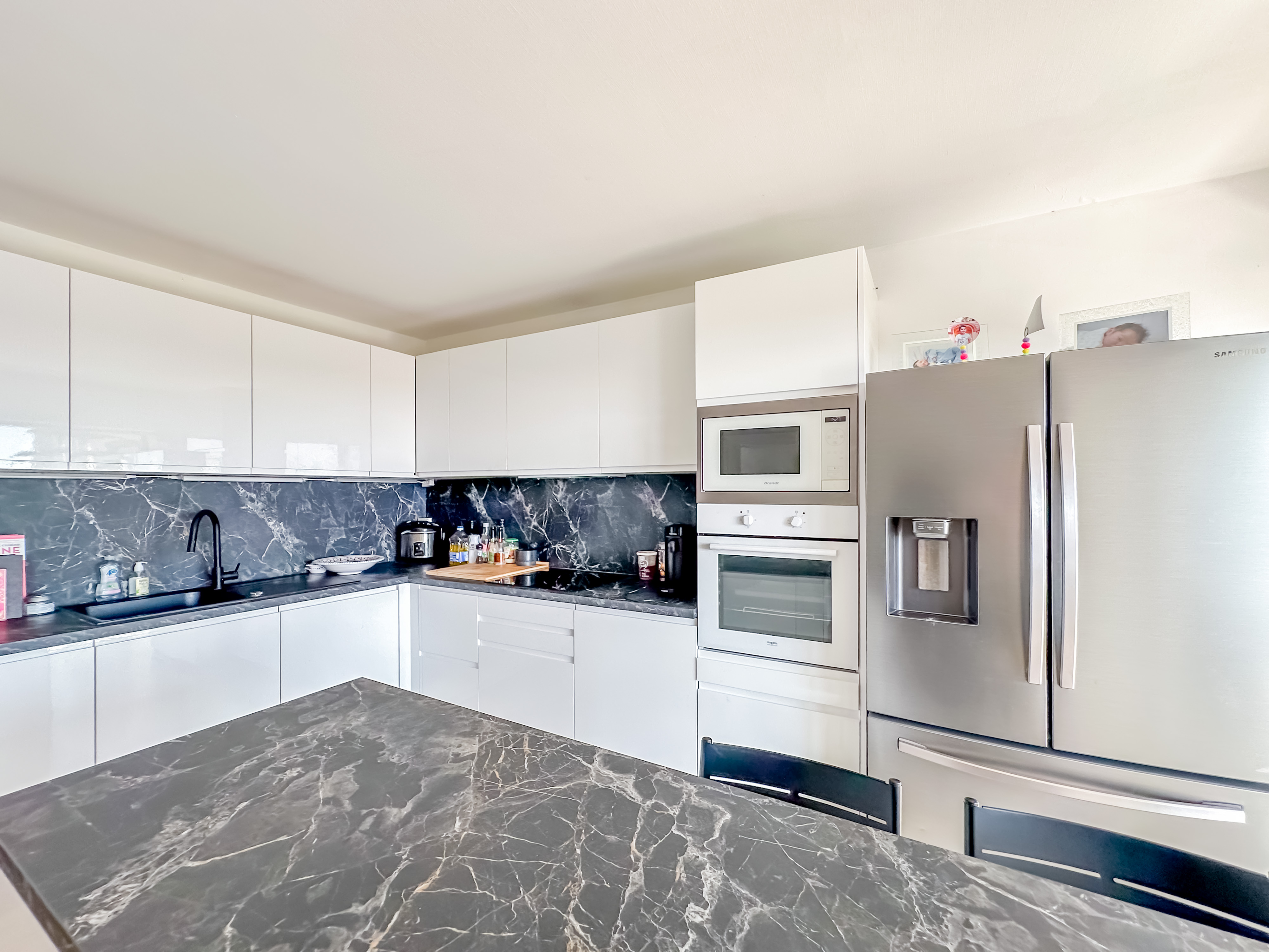 Propriété en France à vendre à Antibes, Alpes-Maritimes - €650 000 - photo 