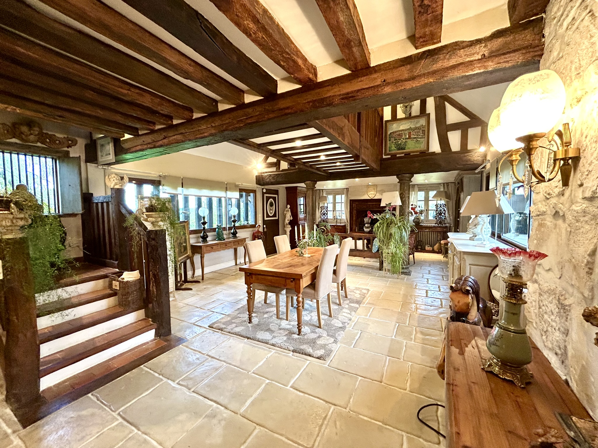 Propriété en France à vendre à Rocques, Calvados - €779 000 - photo 