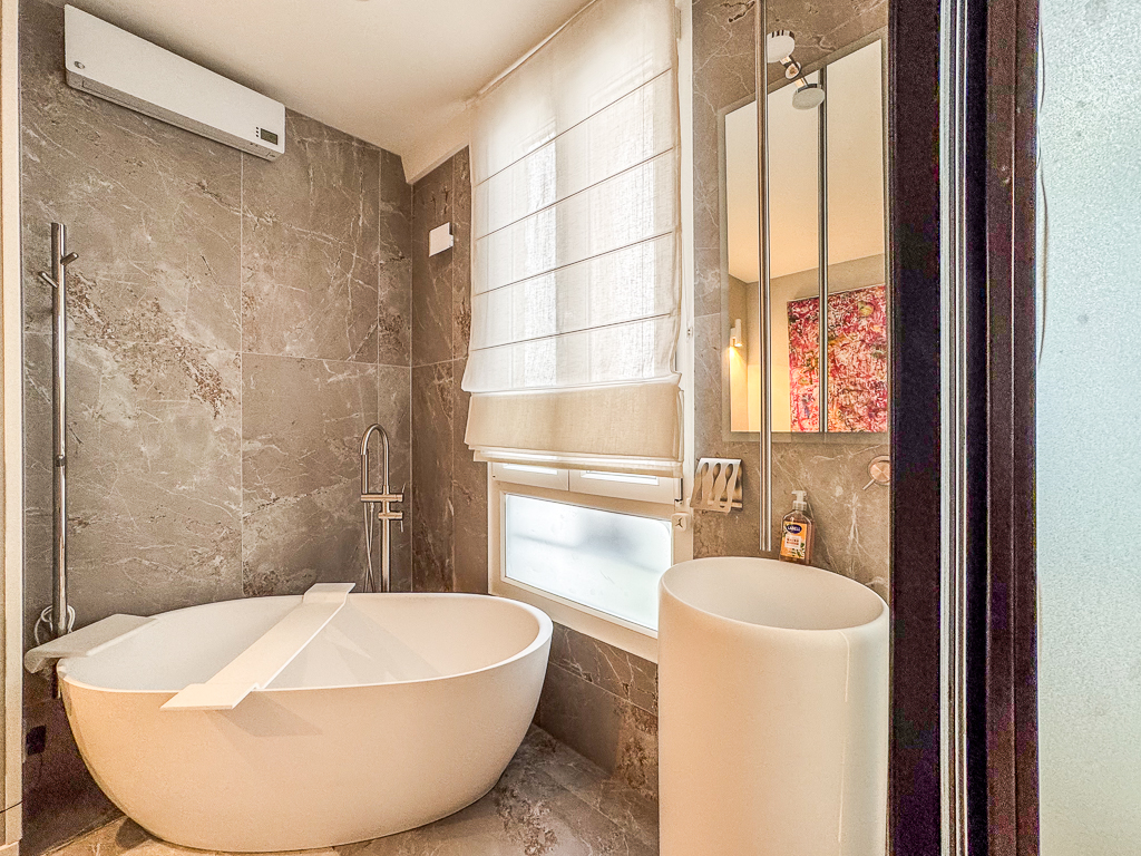 Propriété en France à vendre à Paris 4e Arrondissement, Paris - &#8364;1 380 000 - photo 