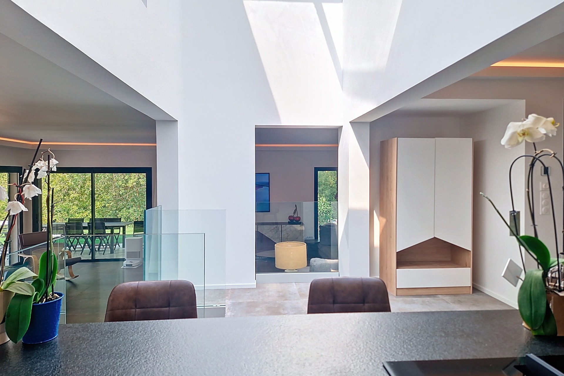 French property for sale in Roquefort-les-Pins, Alpes-Maritimes - €1,264,000 - photo 