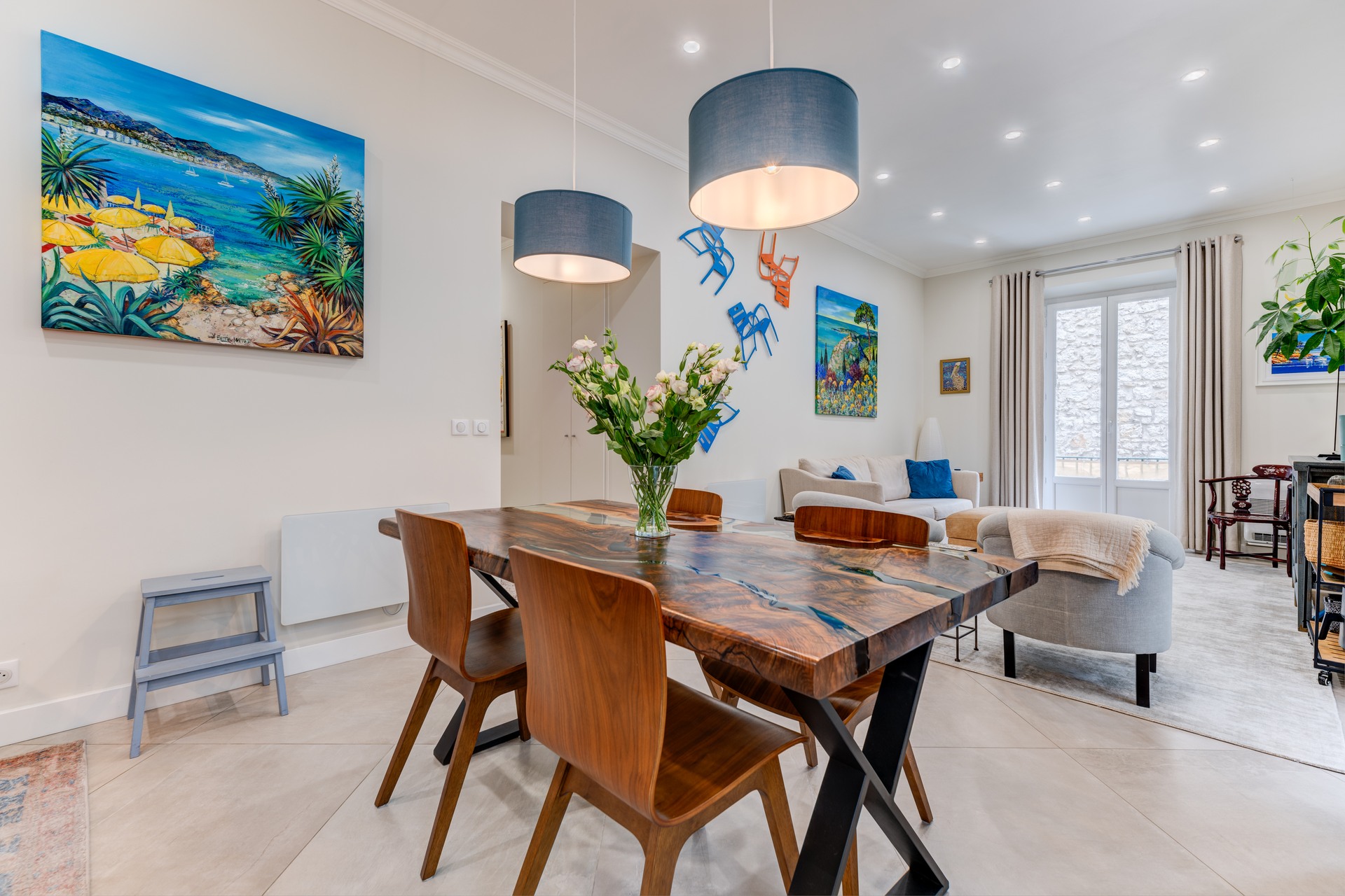 French property for sale in Nice, Alpes-Maritimes - €630,000 - photo 