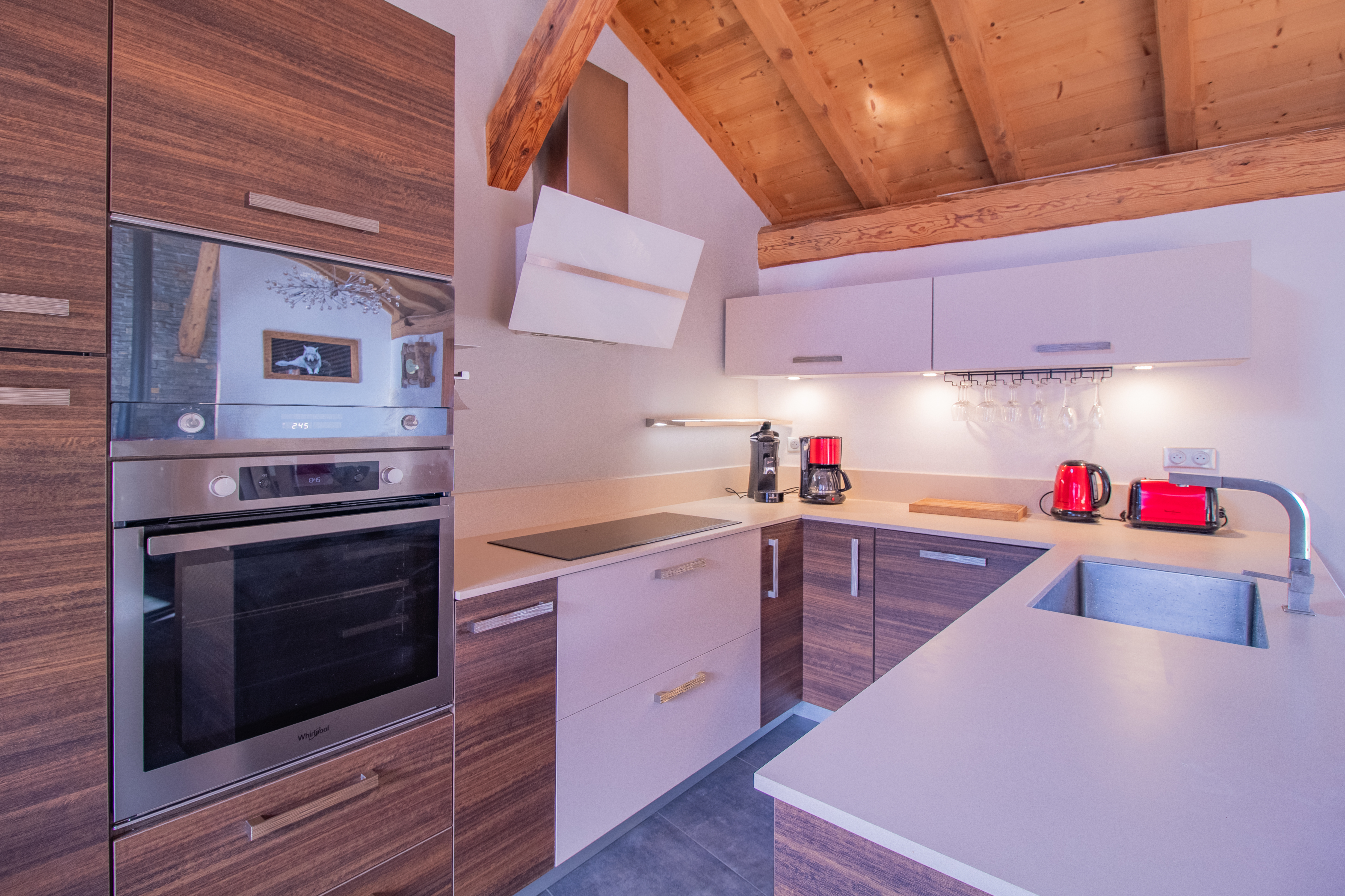 French property for sale in Les Allues, Savoie - €1,450,000 - photo 