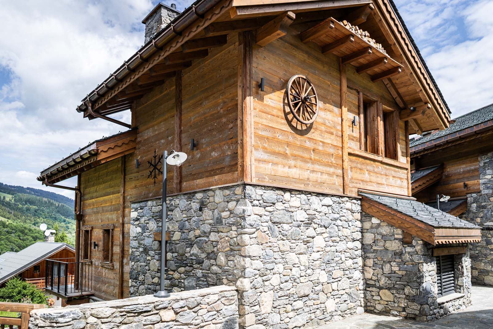 French property for sale in MERIBEL LES ALLUES, Savoie - €2,660,000 - photo 
