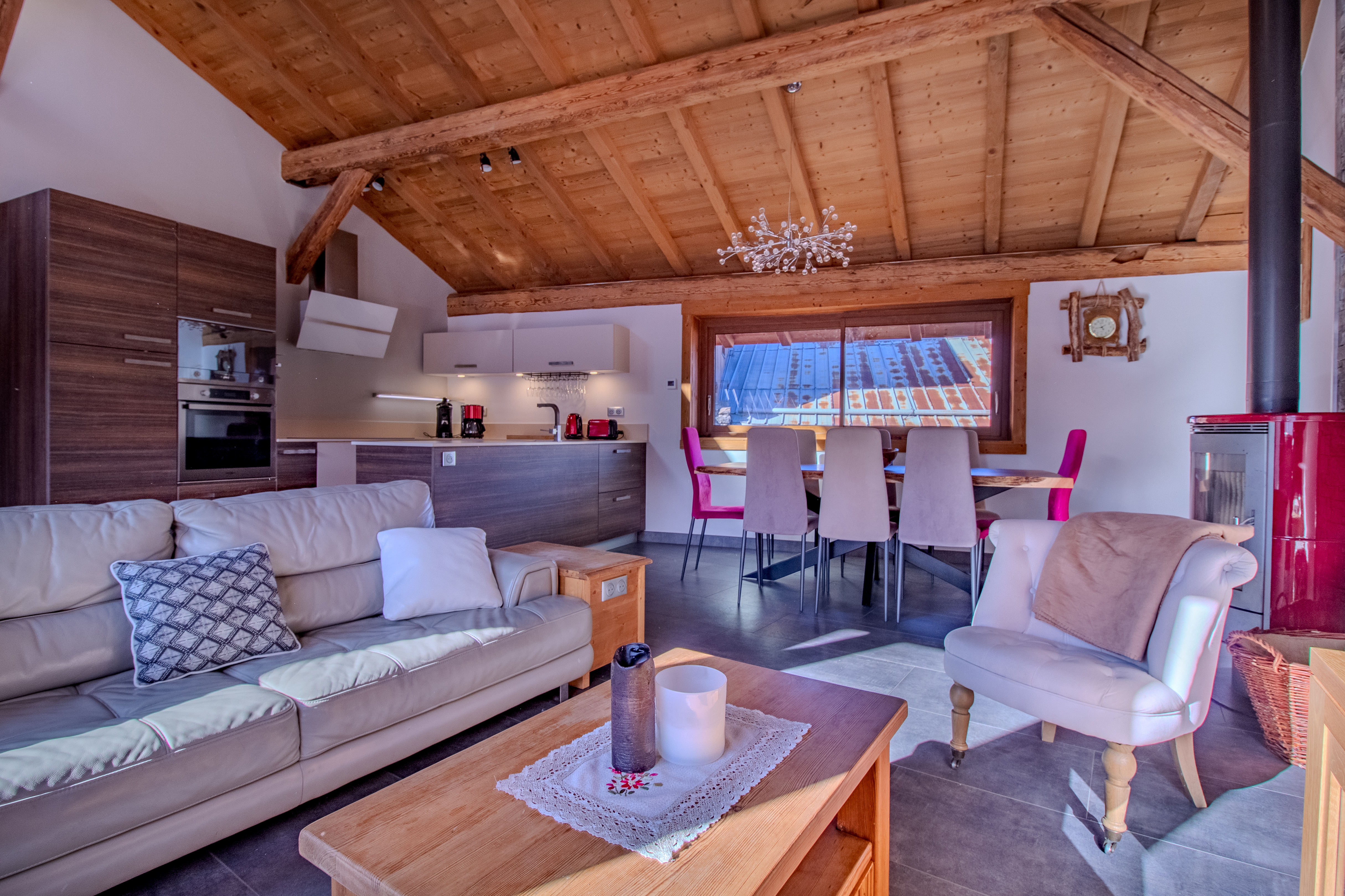 French property for sale in Les Allues, Savoie - €1,450,000 - photo 