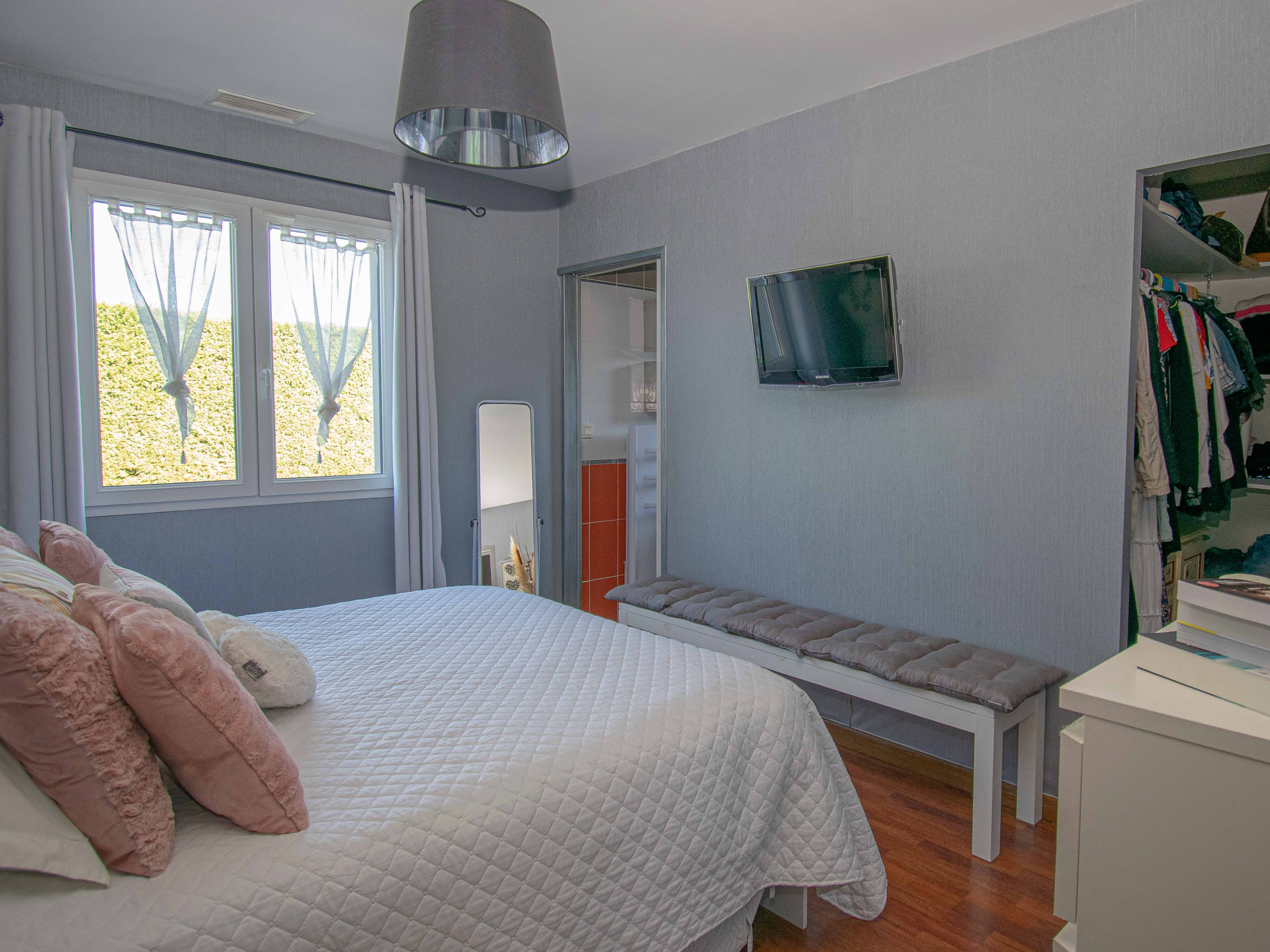 French property for sale in Seilh, Haute-Garonne - €595,000 - photo 