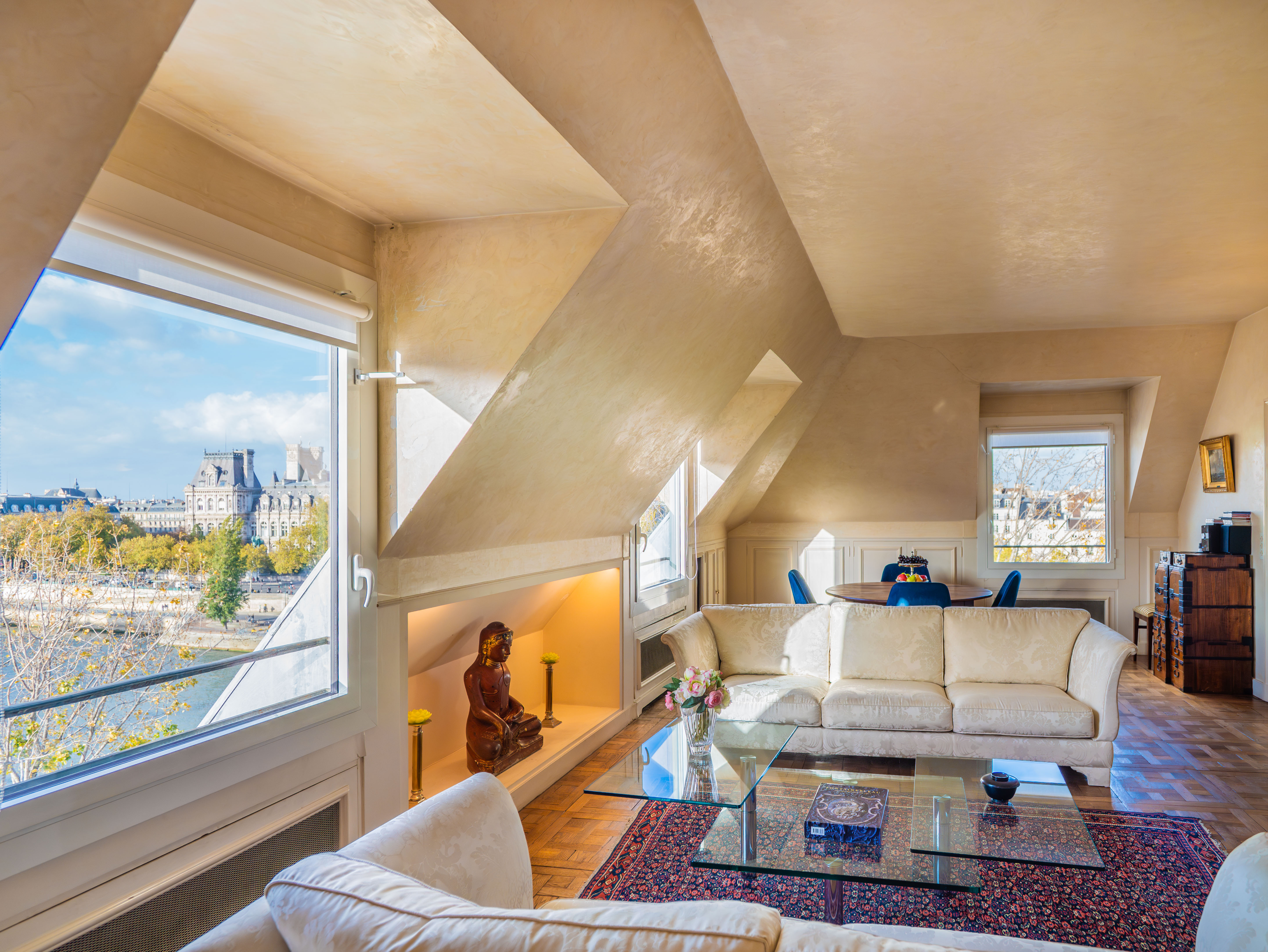 French property for sale in Paris, Paris - €4,500,000 - photo 