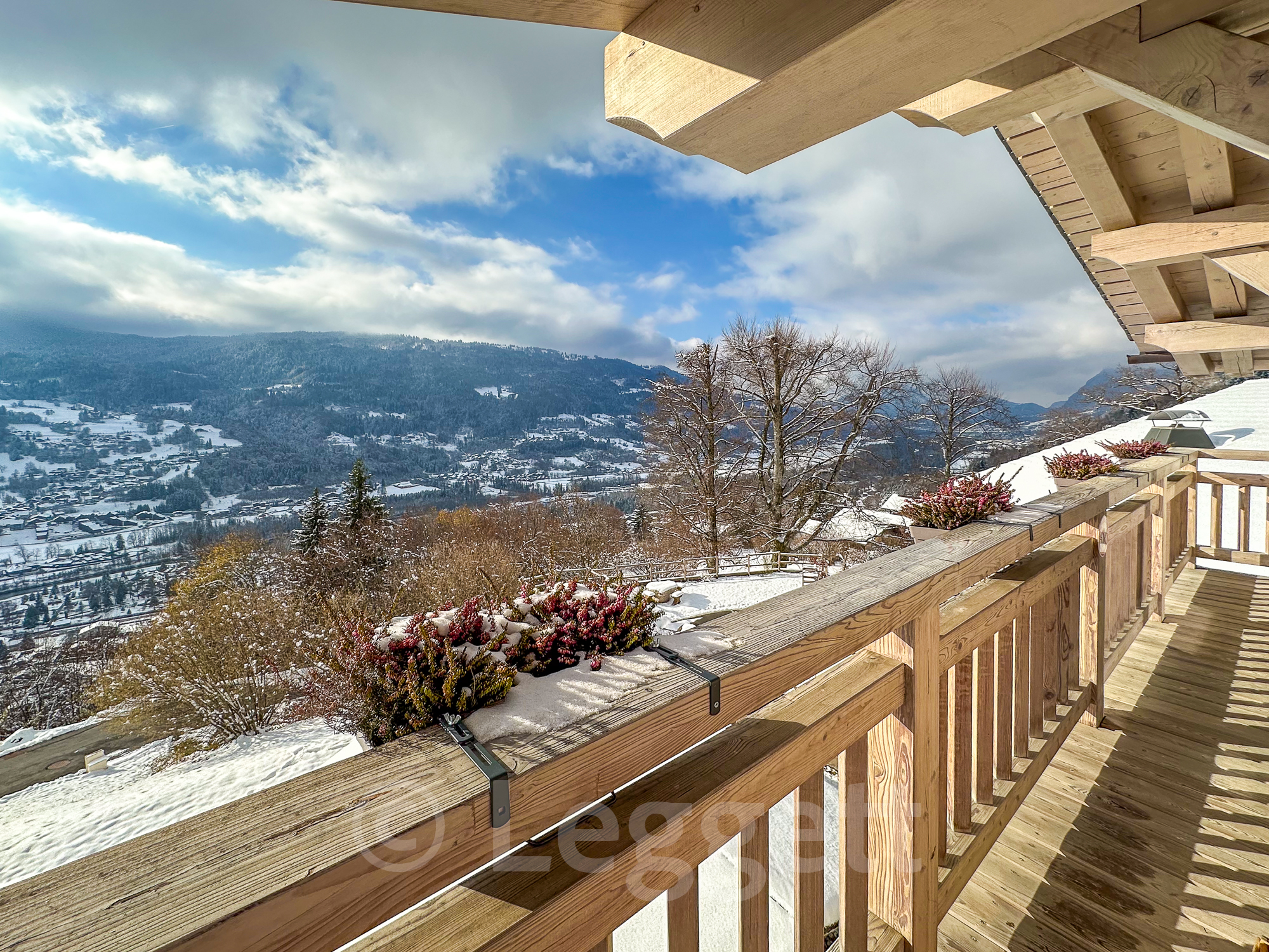French property for sale in Verchaix, Haute-Savoie - €2,750,000 - photo 