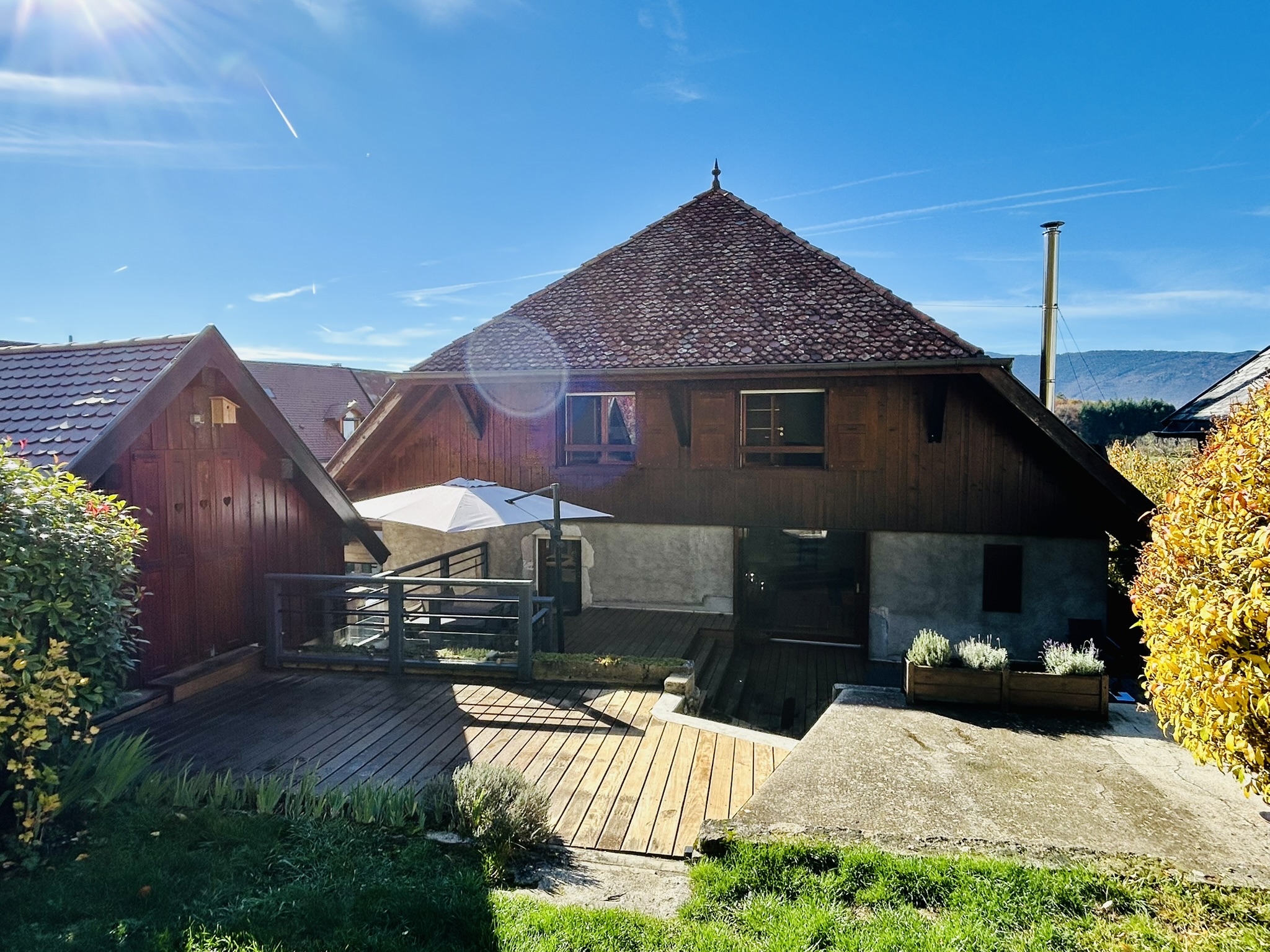 Propriété en France à vendre à Talloires, Haute-Savoie - &#8364;1 040 000 - photo 