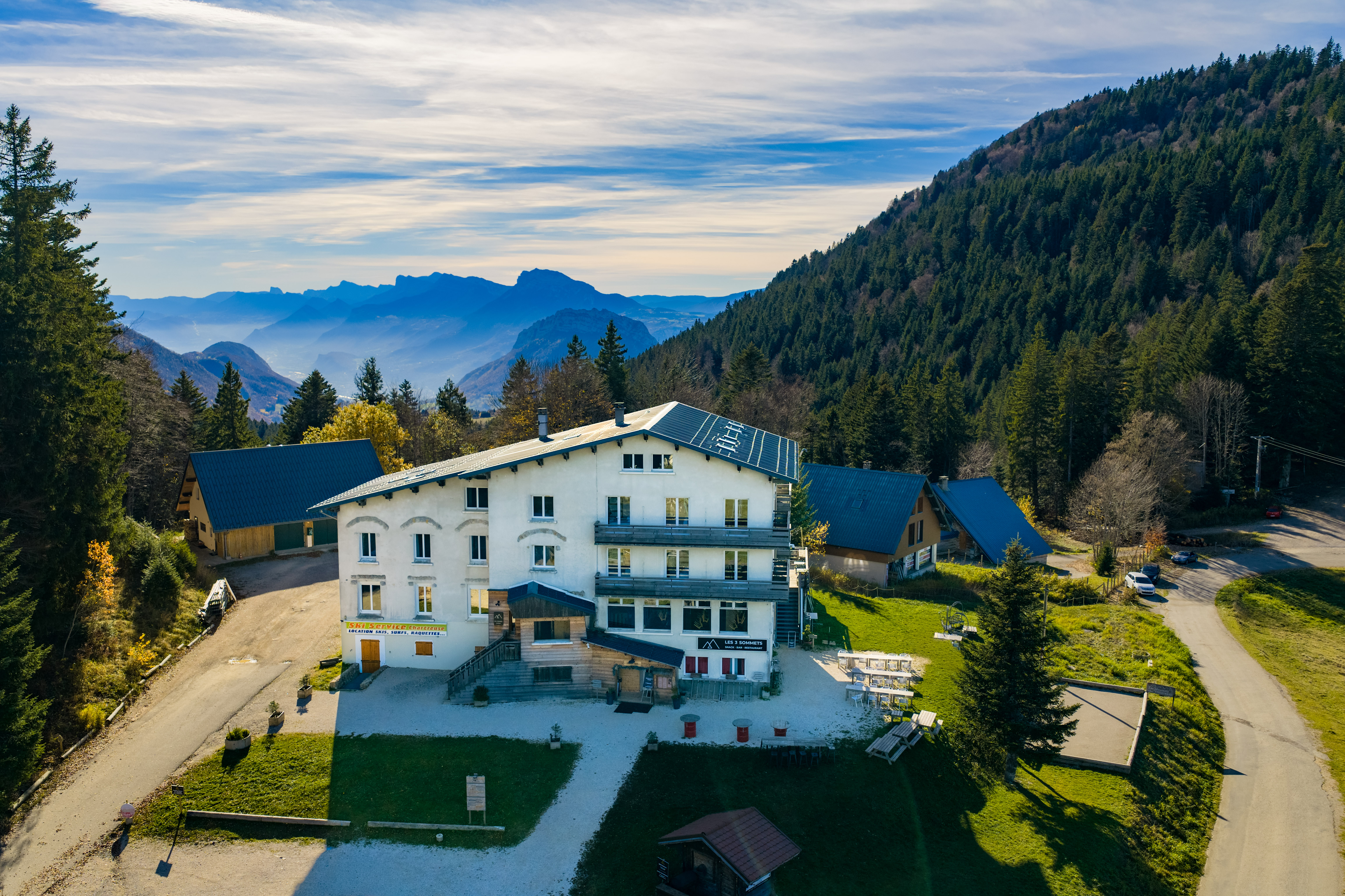 Propriété en France à vendre à Sarcenas, Isère - &#8364;2 950 000 - photo 