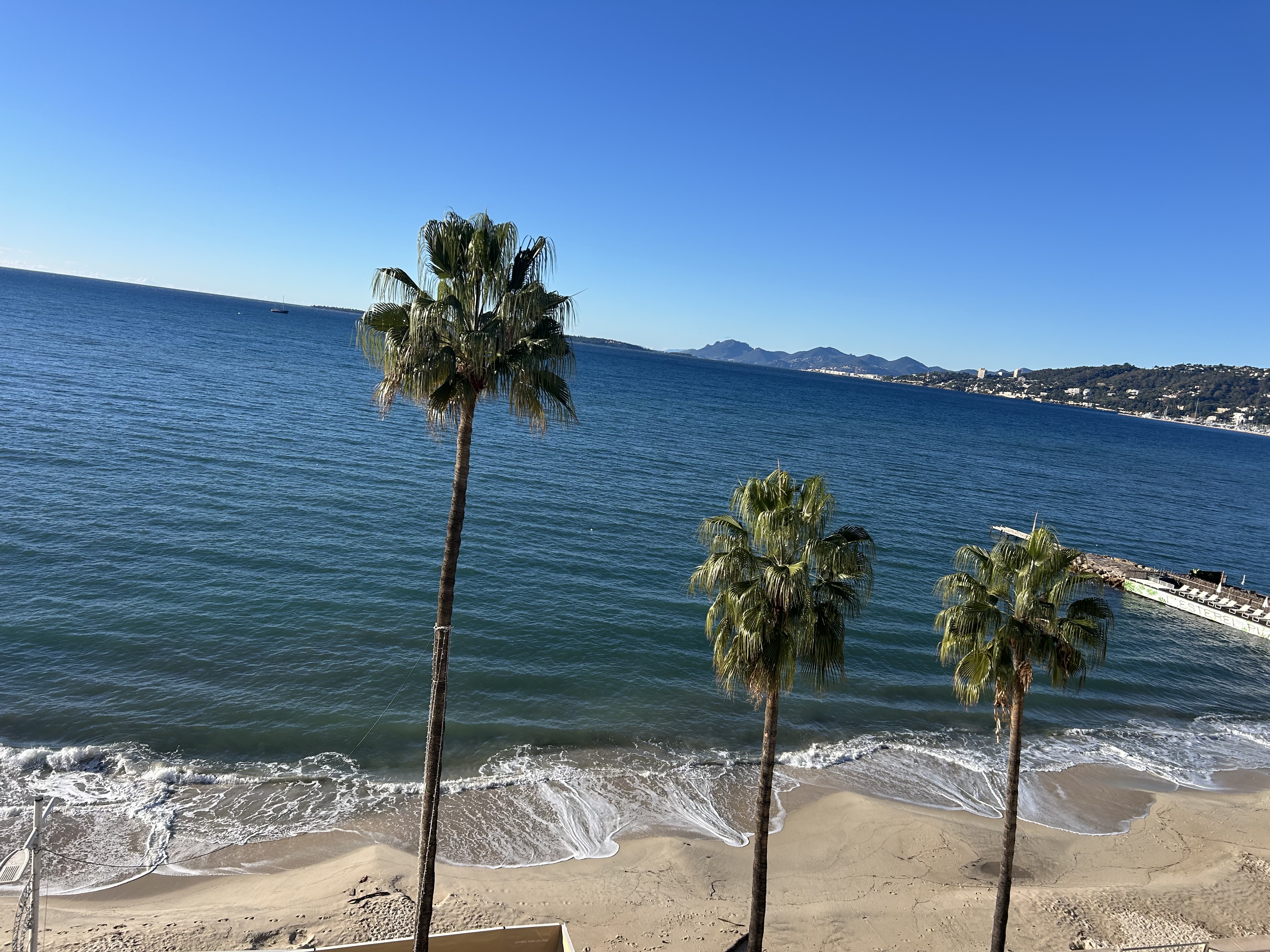 Propriété en France à vendre à Antibes, Alpes-Maritimes - &#8364;730 000 - photo 