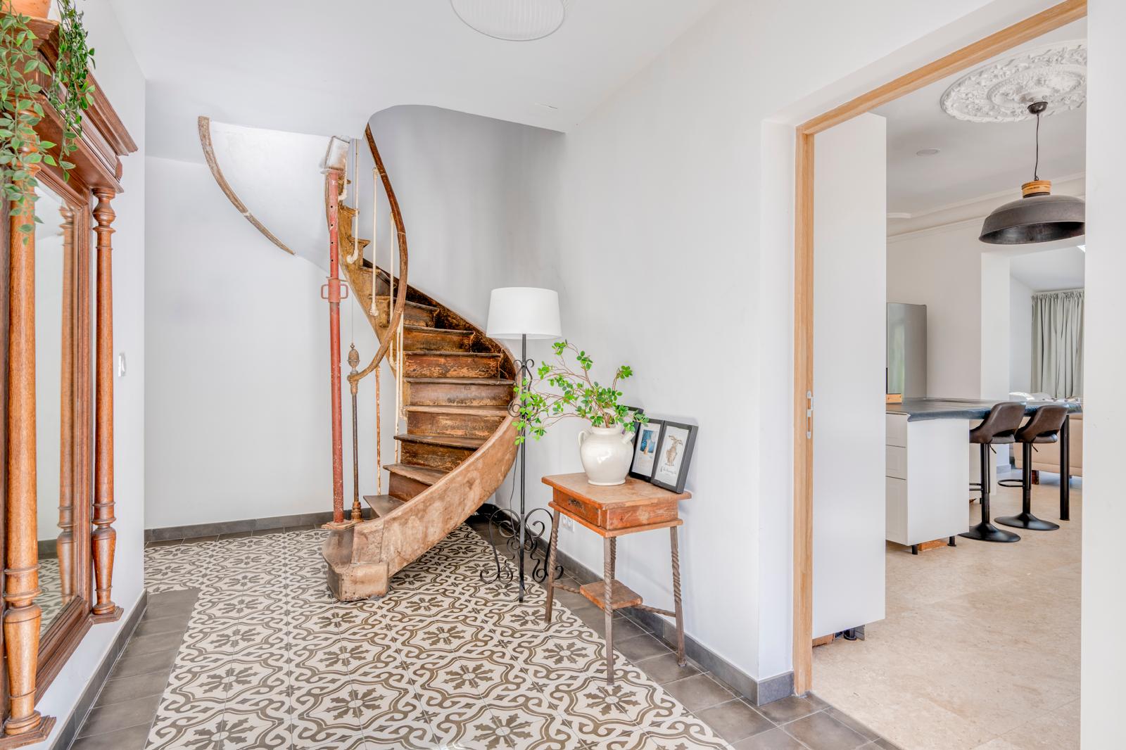 French property for sale in Saint-Méard-de-Gurçon, Dordogne - €895,000 - photo 