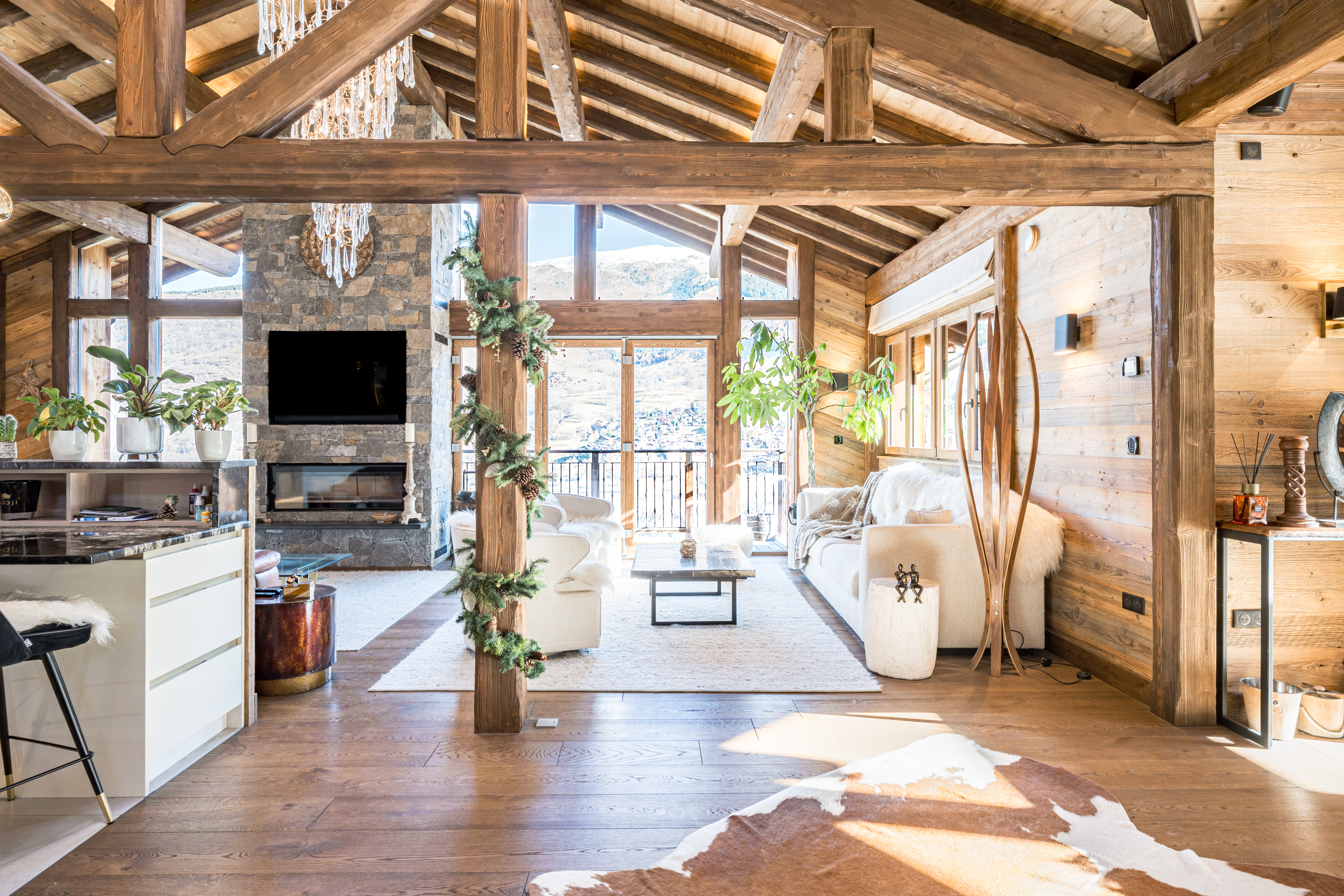 French property for sale in Saint-Martin-de-Belleville, Savoie - €3,950,000 - photo 