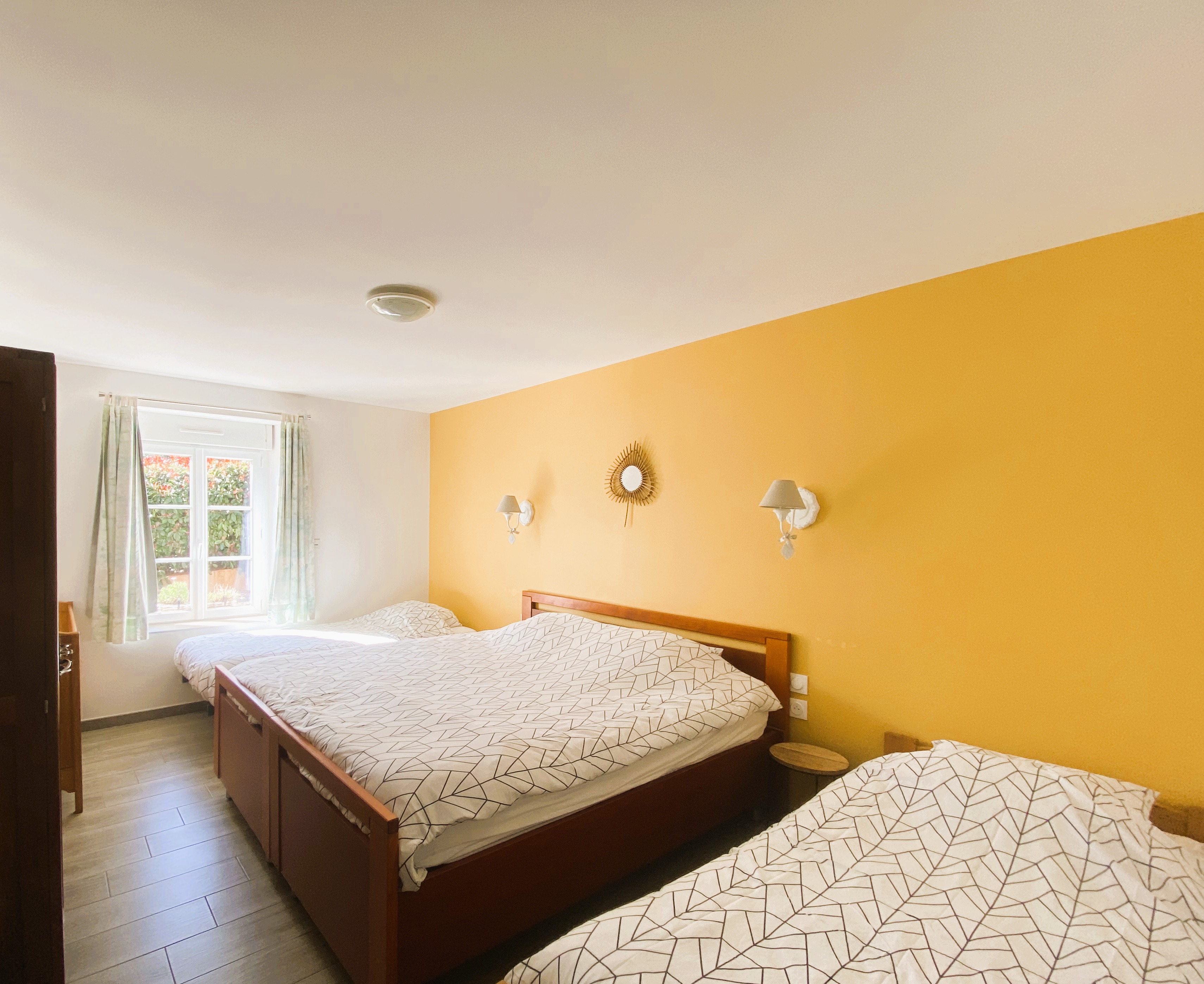 Propriété en France à vendre à Épineuil-le-Fleuriel, Cher - €935 749 - photo 