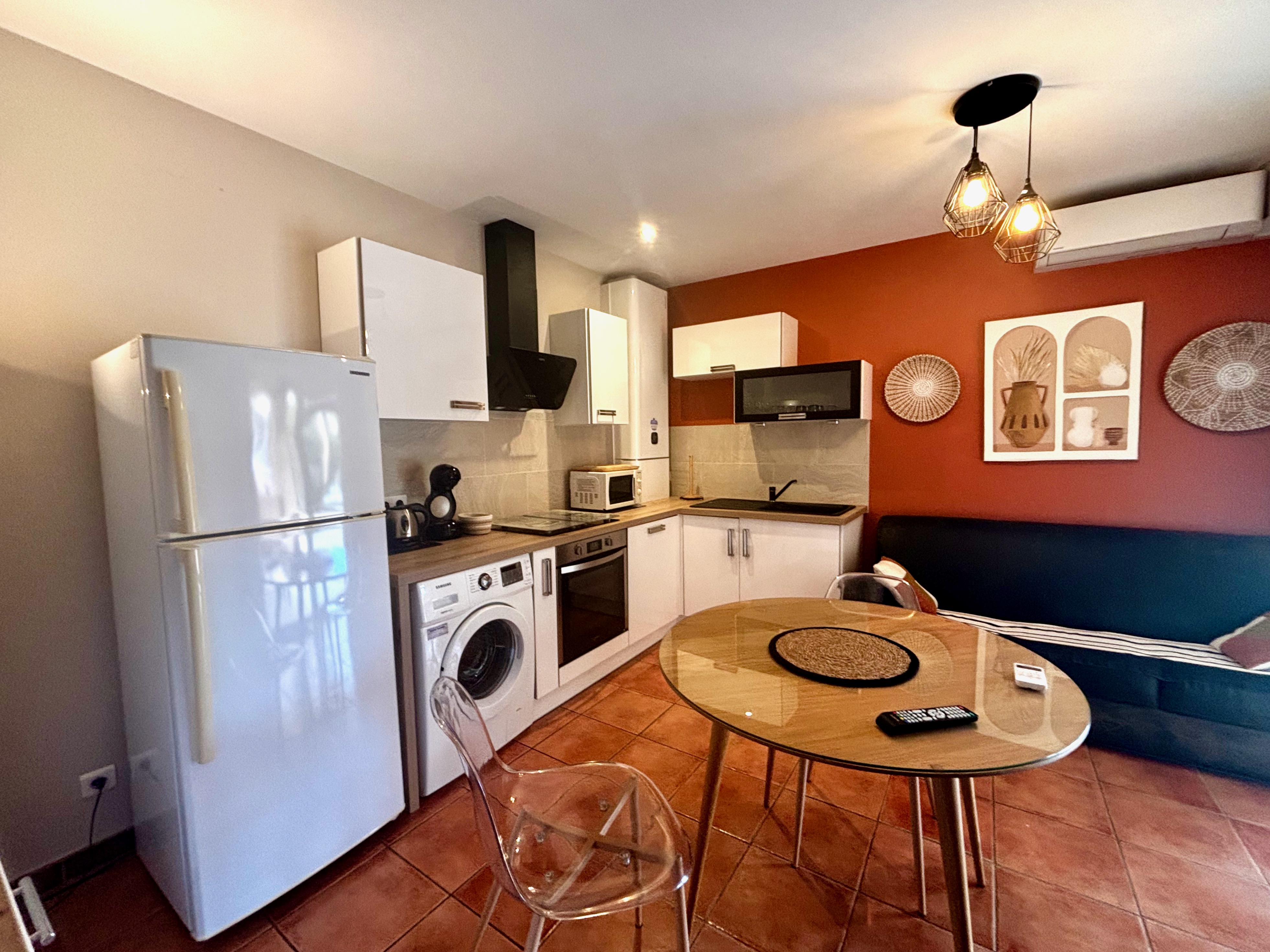 Propriété en France à vendre à Alès, Gard - &#8364;900 000 - photo 