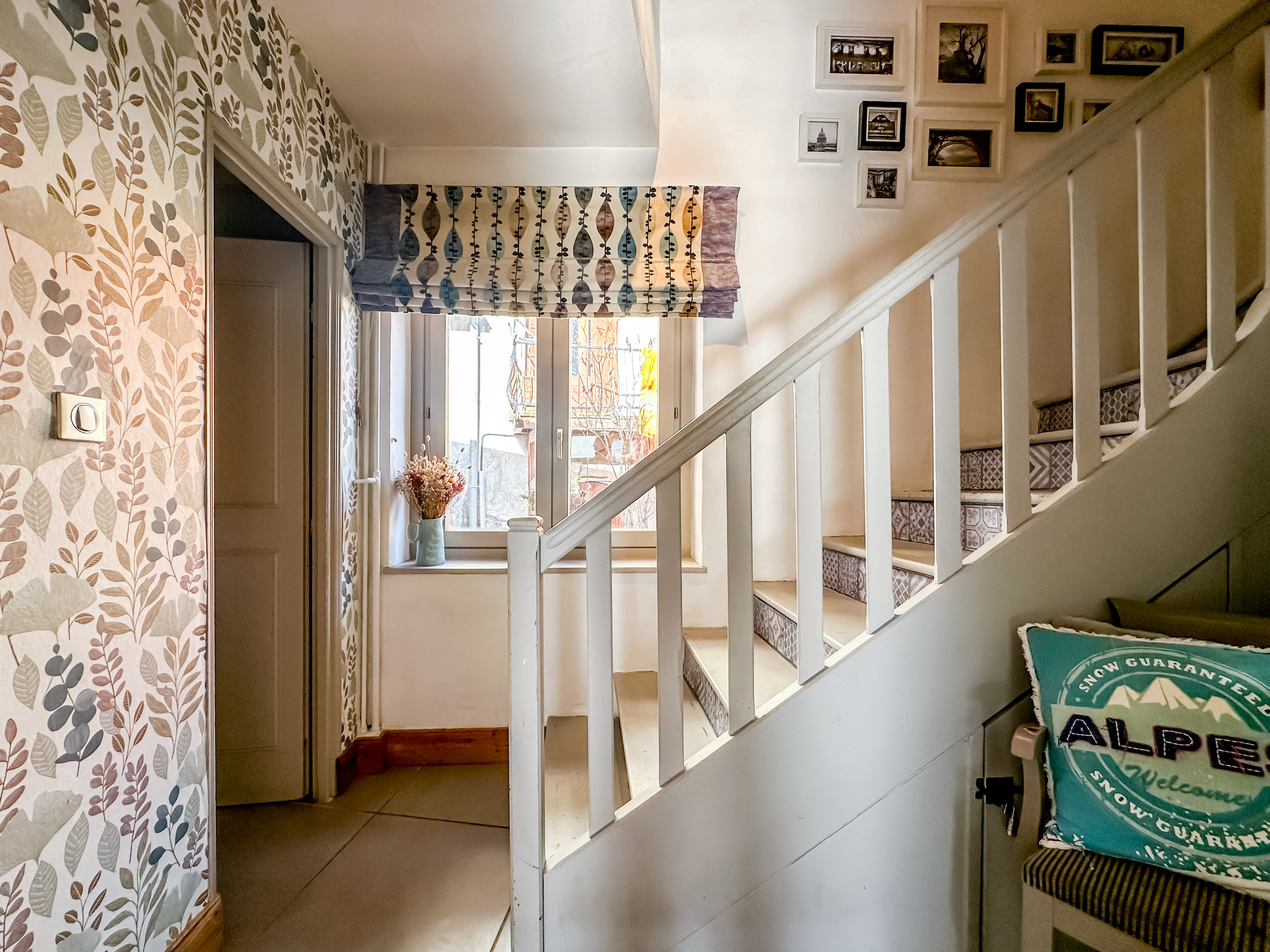 French property for sale in Courchevel, Savoie - €1,100,000 - photo 