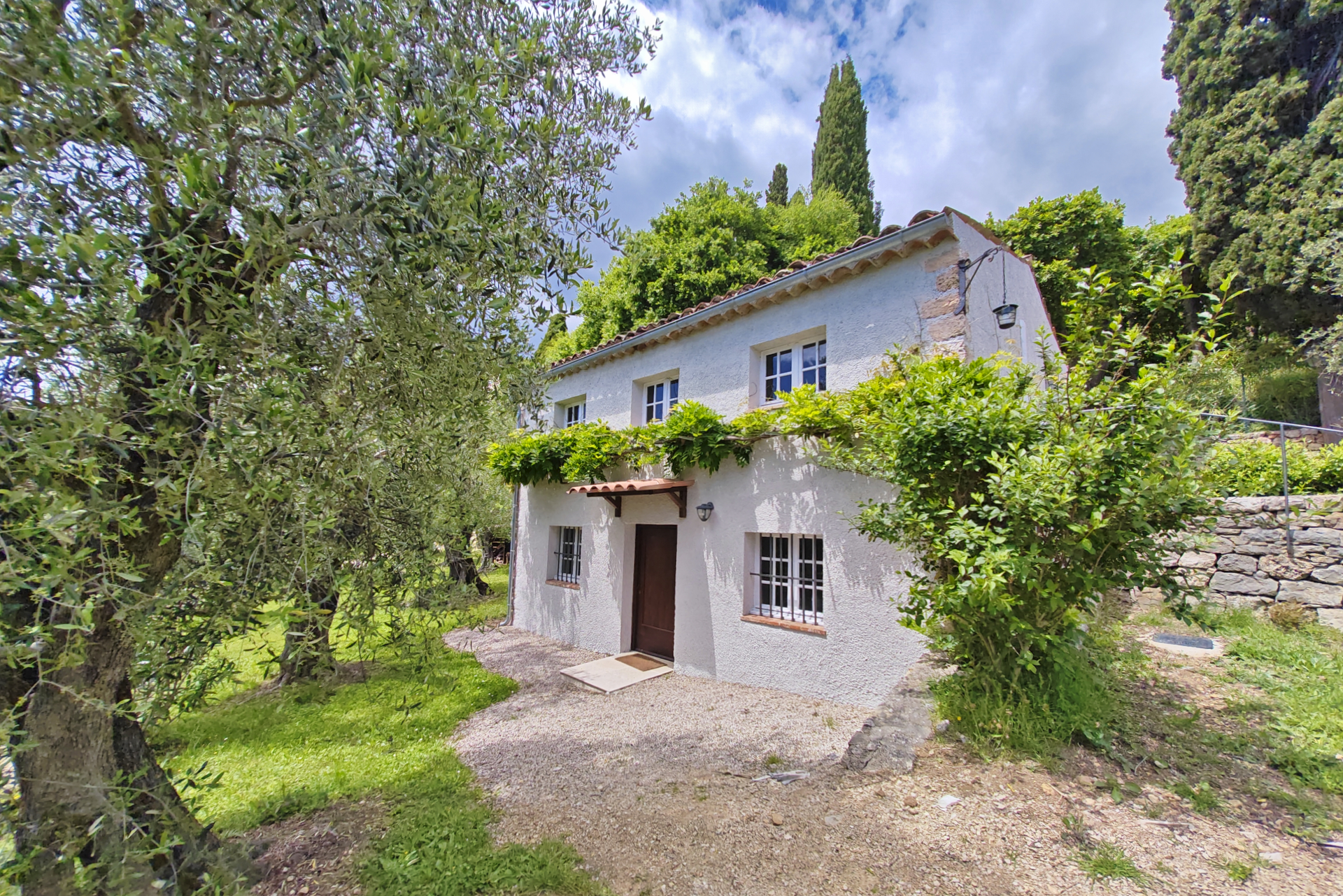 French property for sale in Cabris, Alpes-Maritimes - €2,850,000 - photo 
