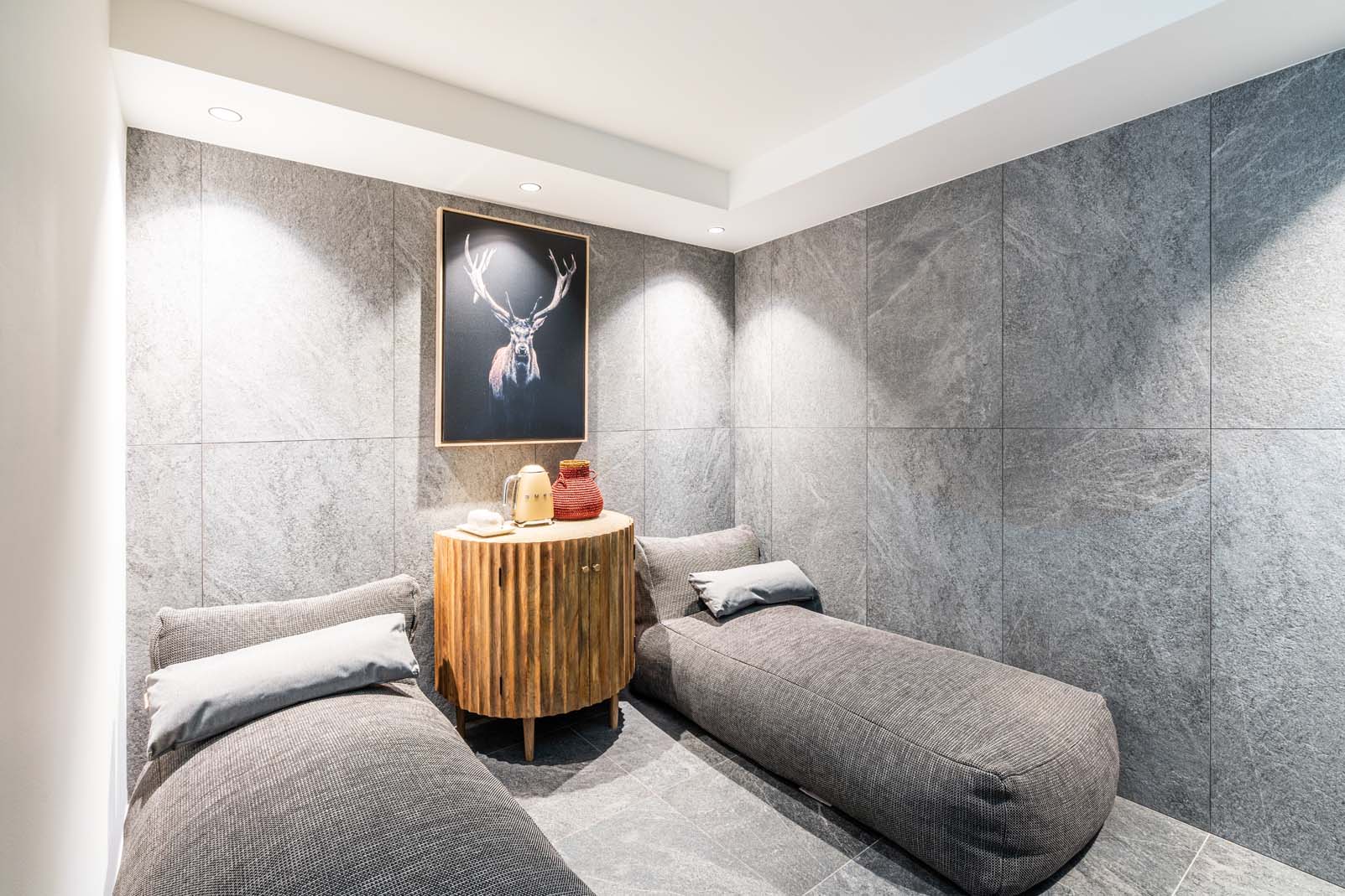 French property for sale in MERIBEL LES ALLUES, Savoie - €2,660,000 - photo 