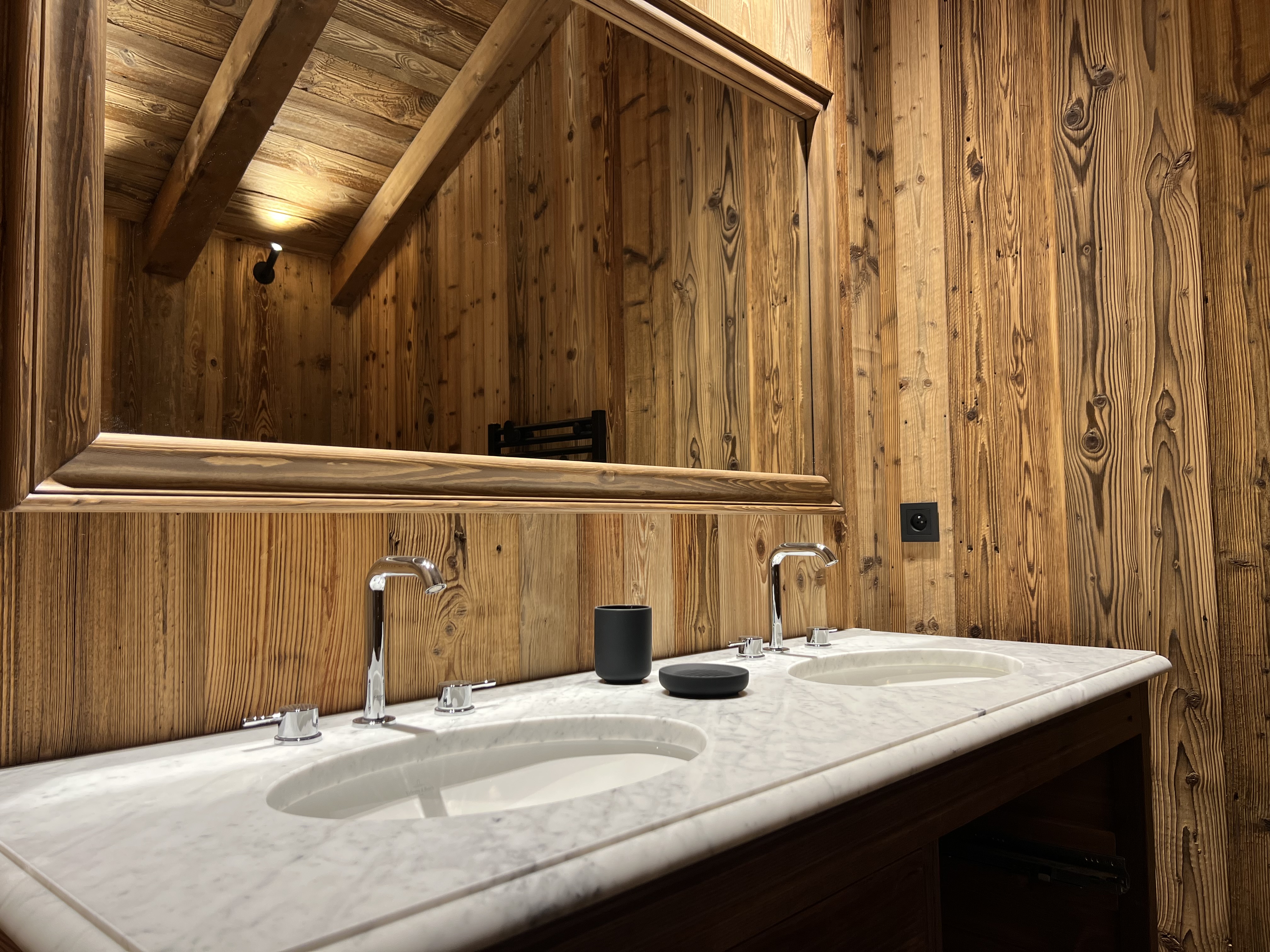 French property for sale in MERIBEL LES ALLUES, Savoie - €5,450,000 - photo 