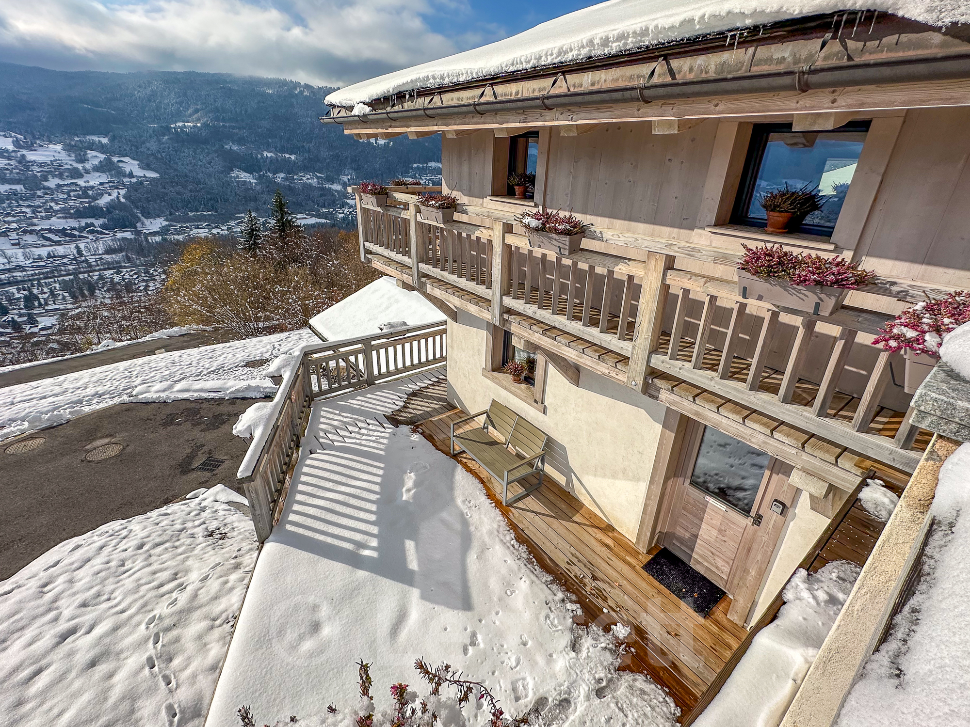 French property for sale in Verchaix, Haute-Savoie - €2,750,000 - photo 