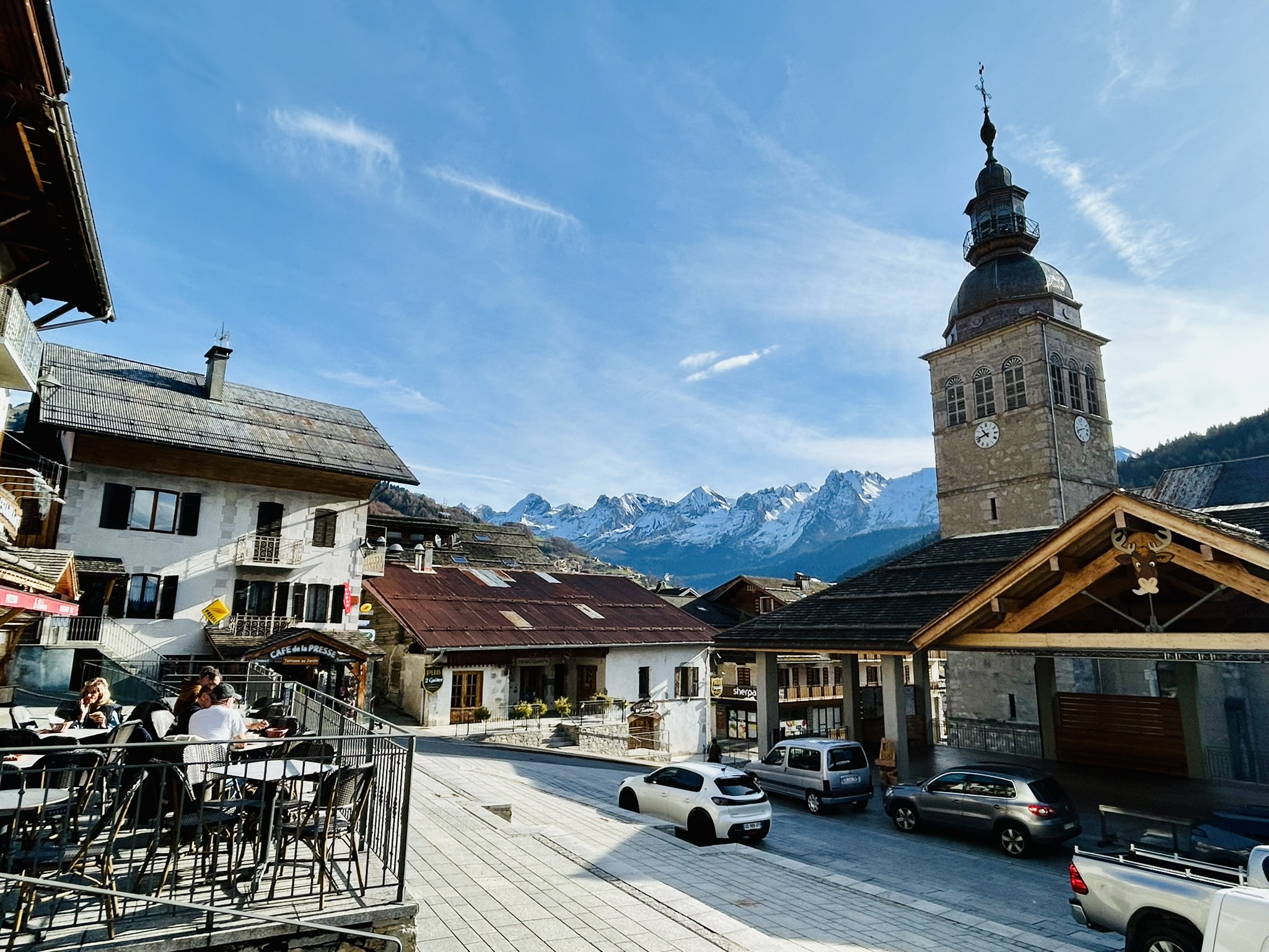 Propriété en France à vendre à Saint-Jean-de-Sixt, Haute-Savoie - &#8364;1 060 000 - photo 