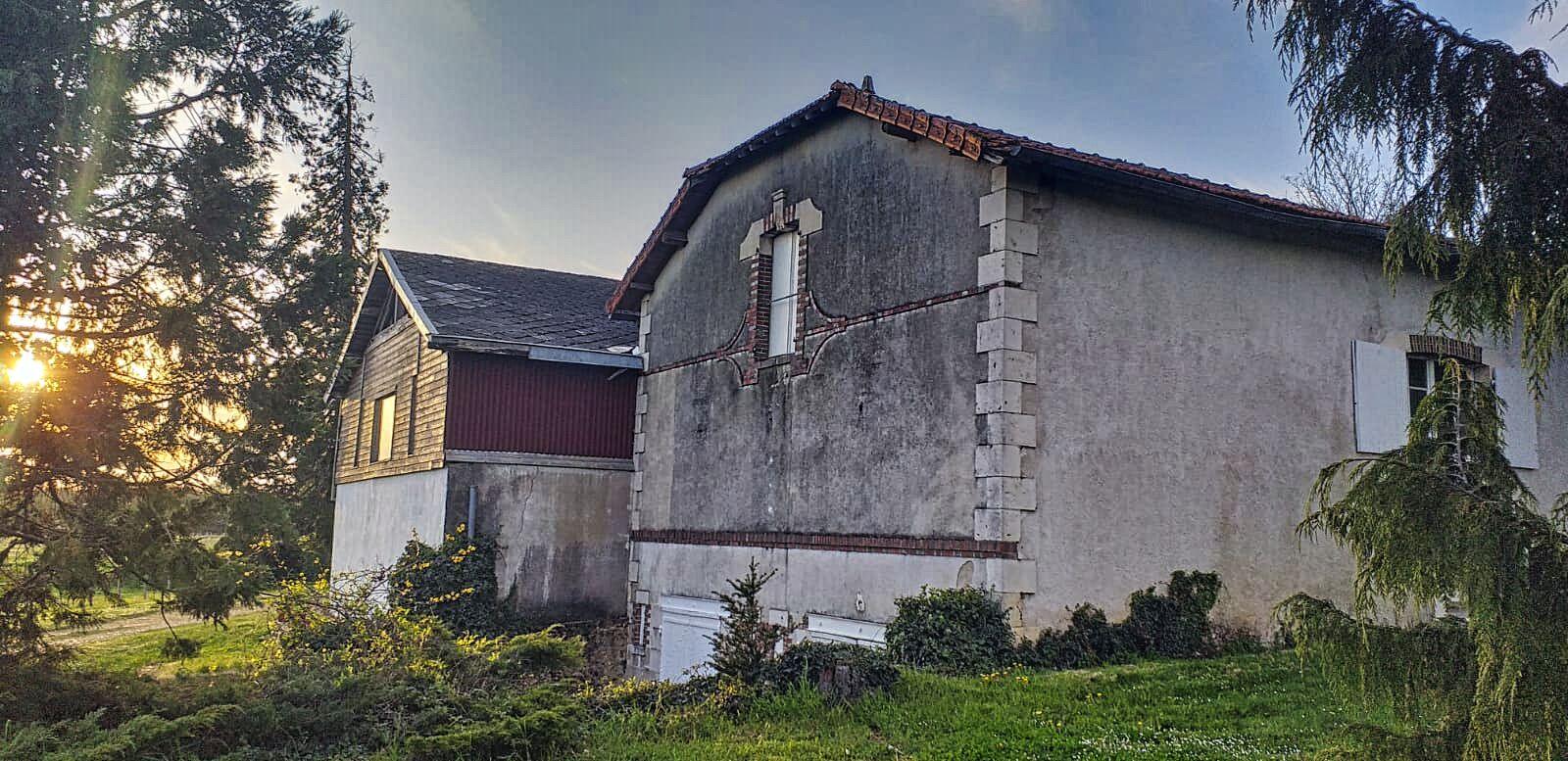 French property for sale in Montargis, Loiret - €744,680 - photo 