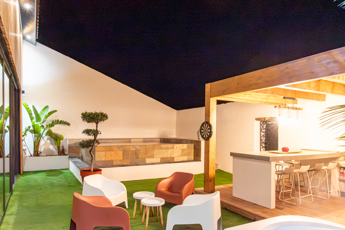 French property for sale in Coursan, Aude - €634,000 - photo 