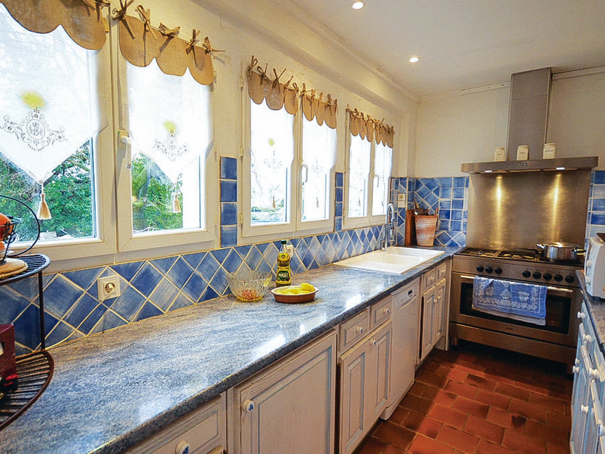 Propriété en France à vendre à Saint-Marcellin-lès-Vaison, Vaucluse - &#8364;850 000 - photo 