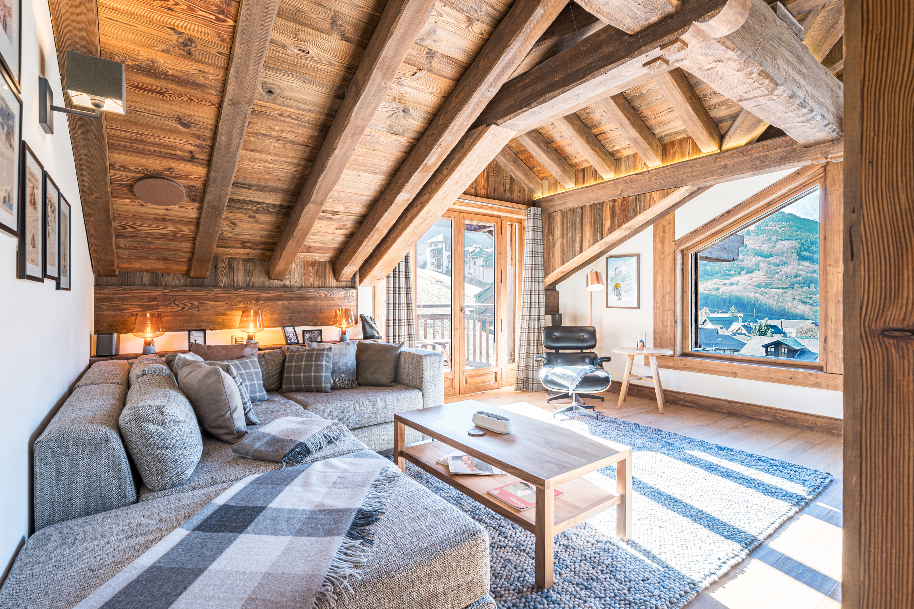 French property for sale in Saint-Martin-de-Belleville, Savoie - €7,000,000 - photo 