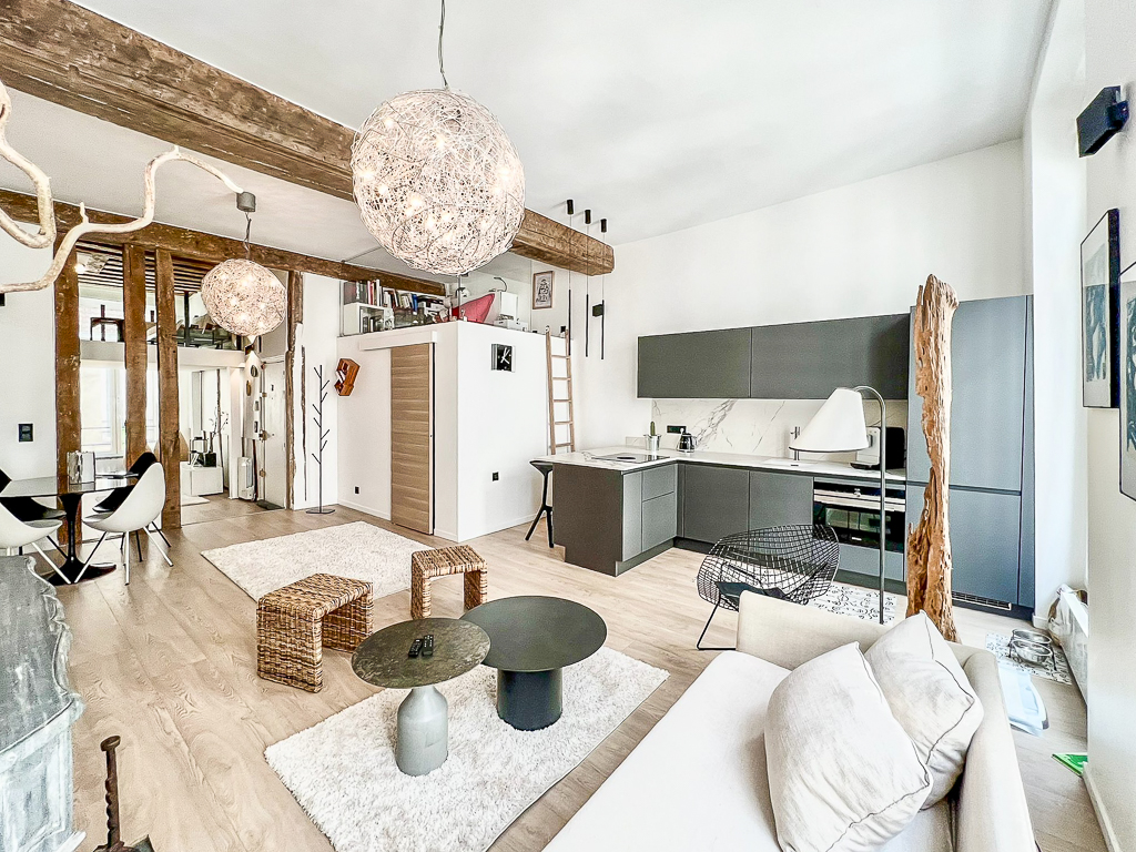 Propriété en France à vendre à Paris 4e Arrondissement, Paris - &#8364;1 380 000 - photo 