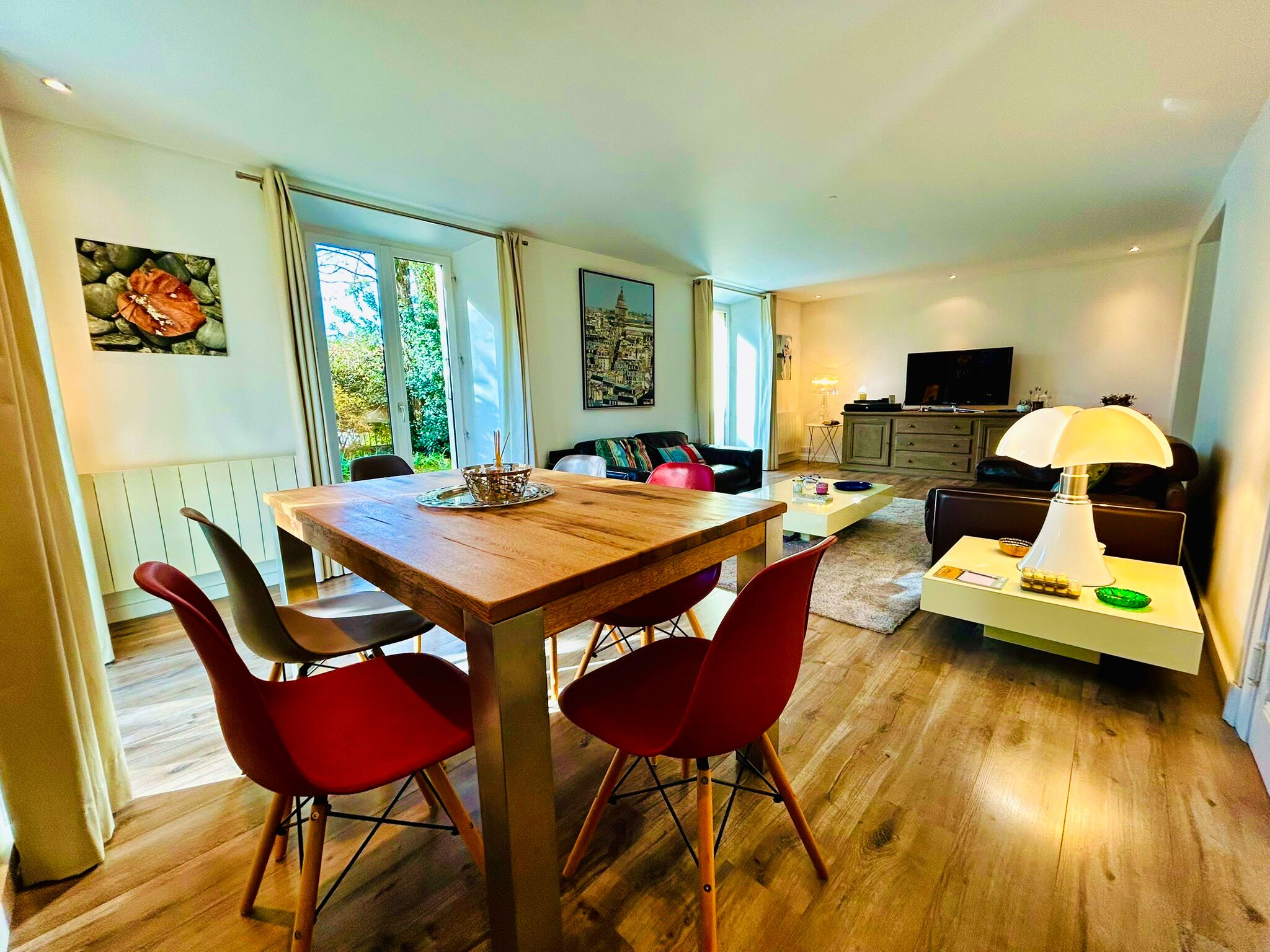 French property for sale in Menthon-Saint-Bernard, Haute-Savoie - €936,000 - photo 