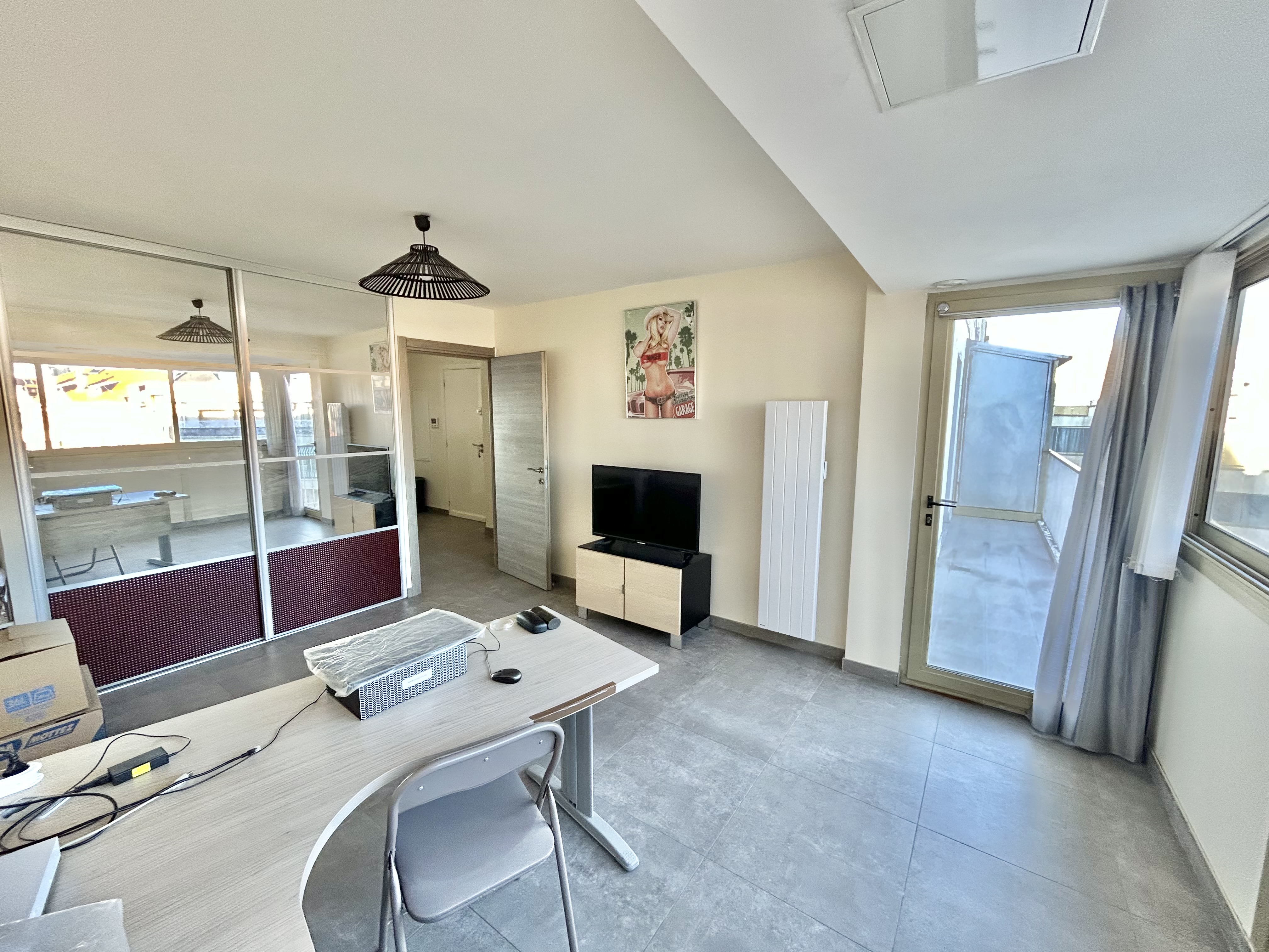 Propriété en France à vendre à Antibes, Alpes-Maritimes - &#8364;730 000 - photo 