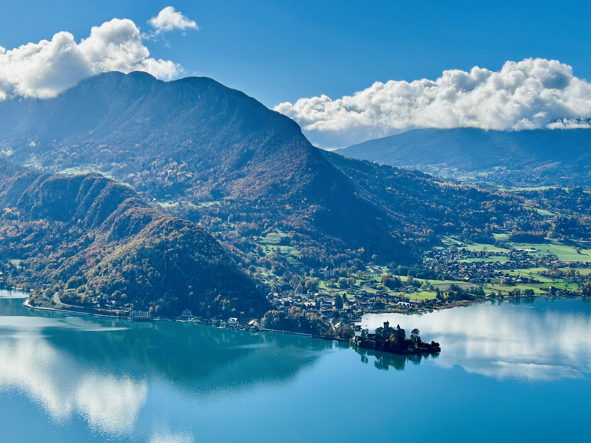 French property for sale in Menthon-Saint-Bernard, Haute-Savoie - €936,000 - photo 