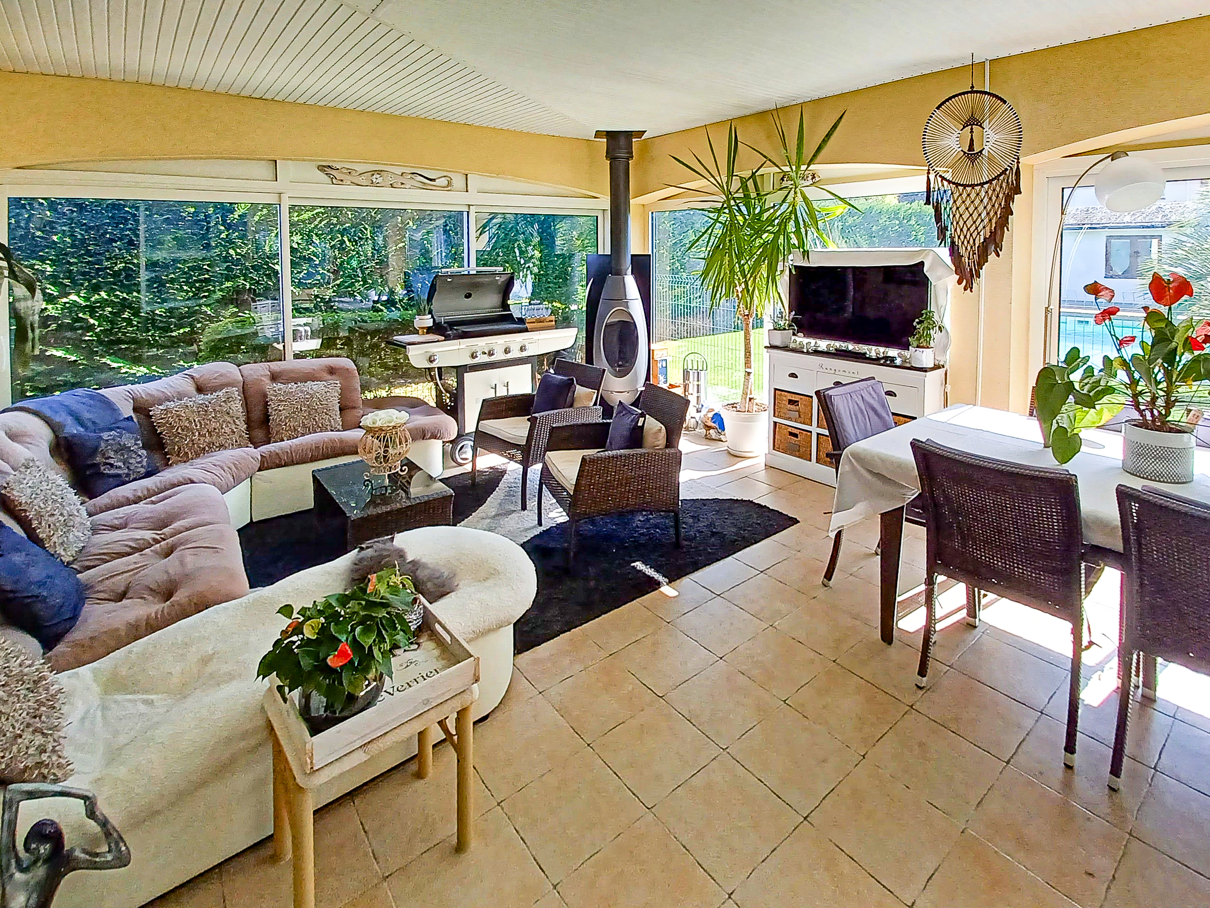 French property for sale in Seilh, Haute-Garonne - €595,000 - photo 