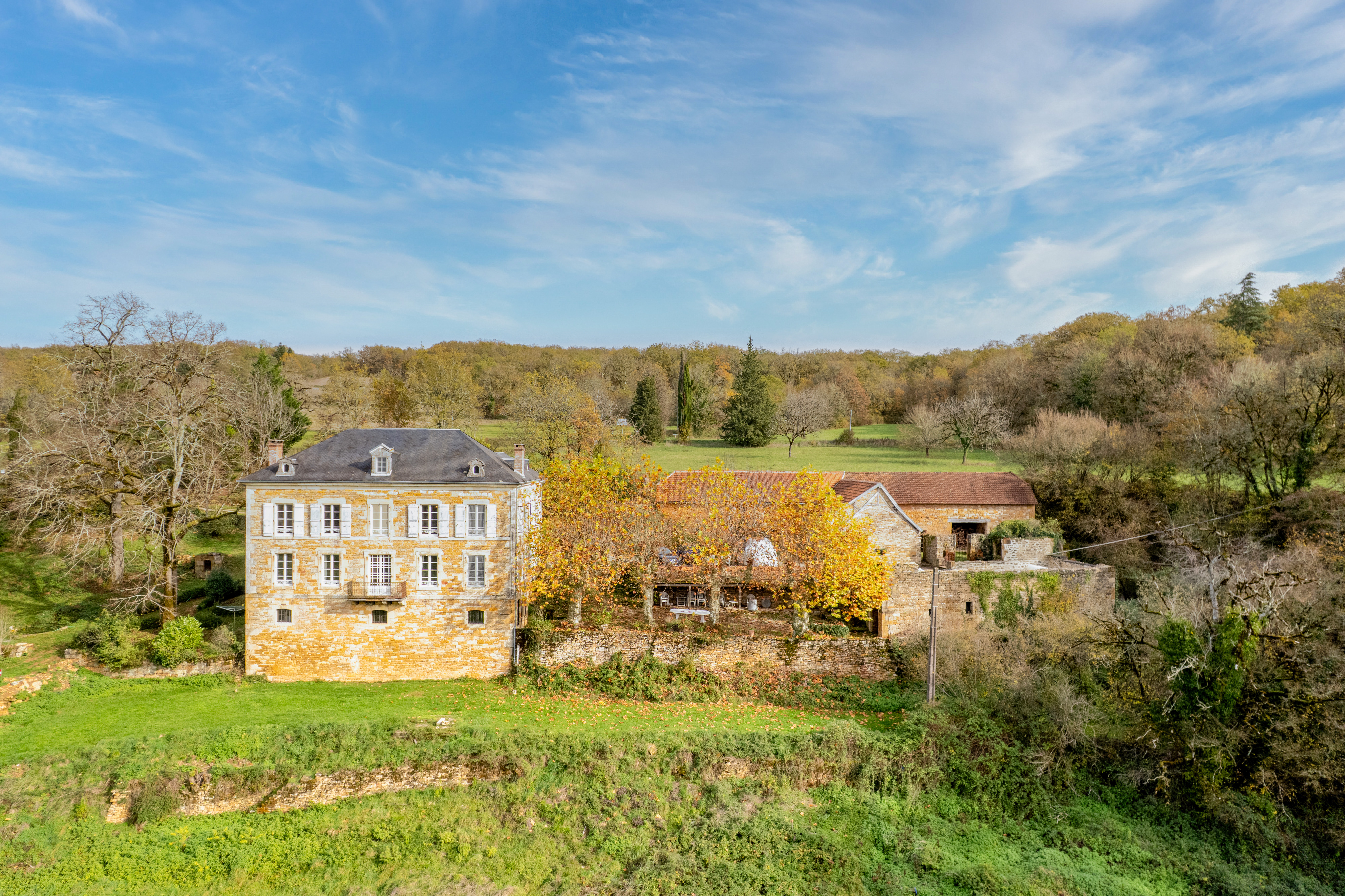 Propriété en France à vendre à Martel, Lot - &#8364;775 000 - photo 