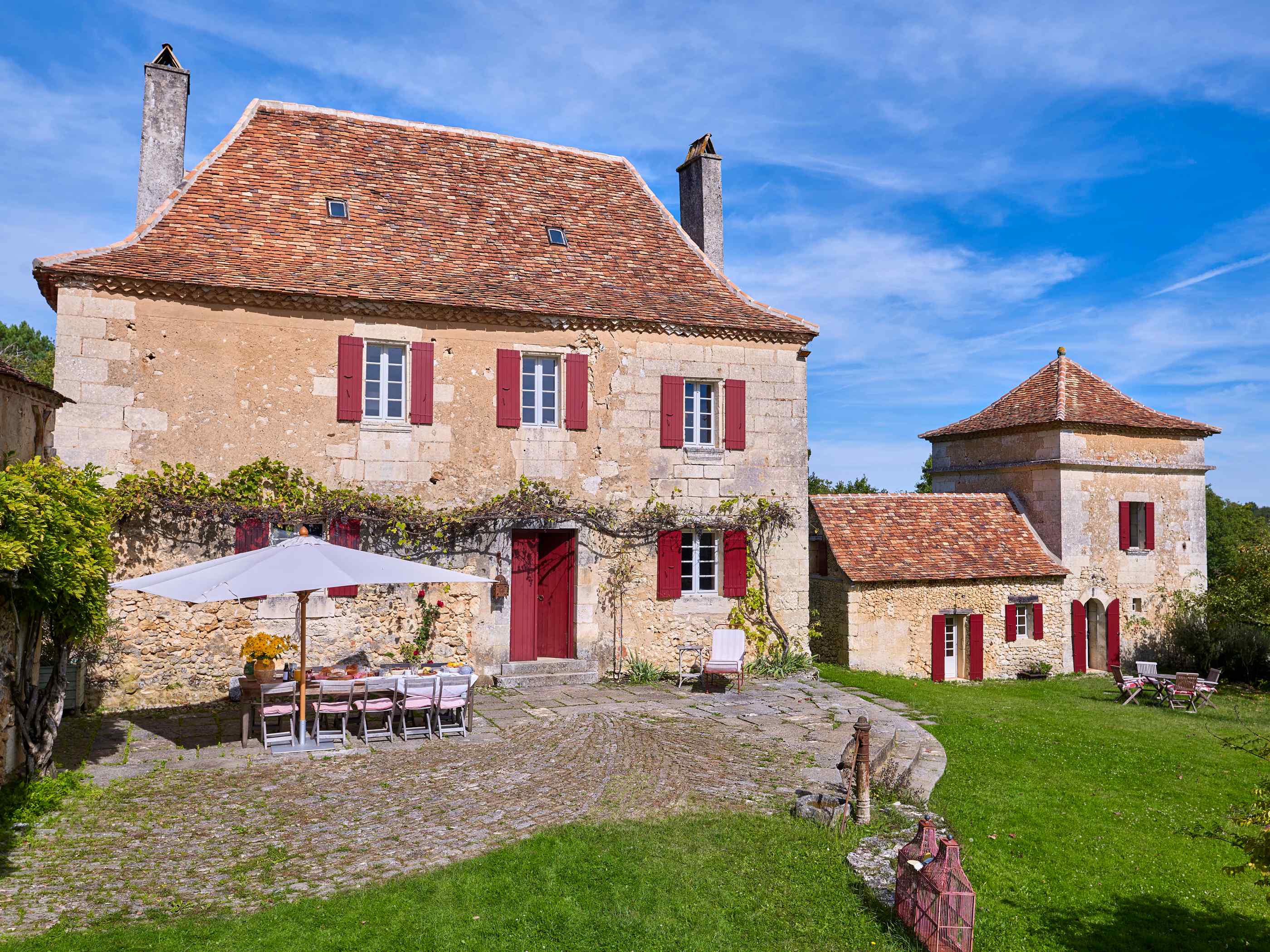Propriété en France à vendre à Montagnac-la-Crempse, Dordogne - &#8364;1 908 000 - photo 
