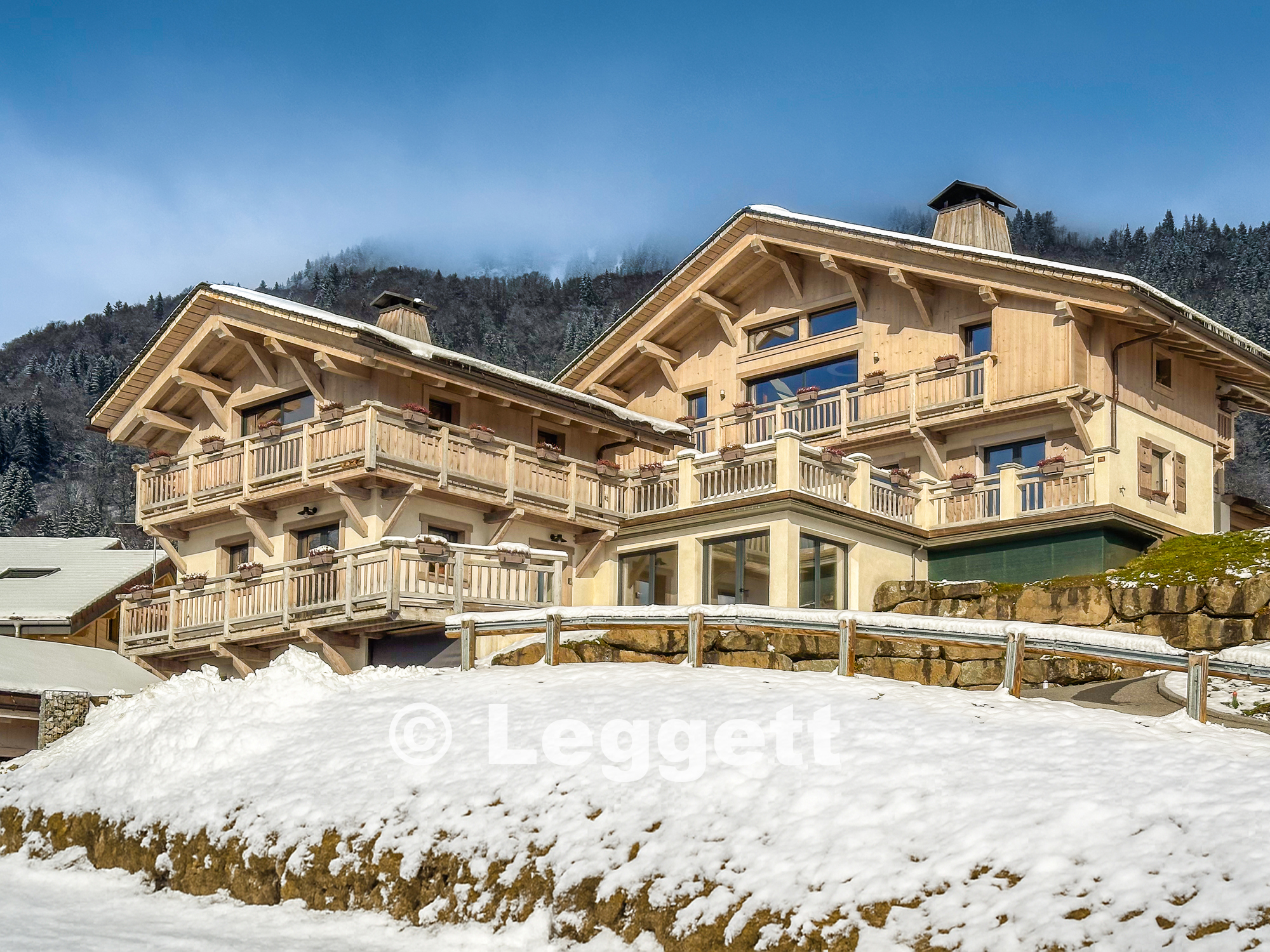 French property for sale in Verchaix, Haute-Savoie - €2,750,000 - photo 