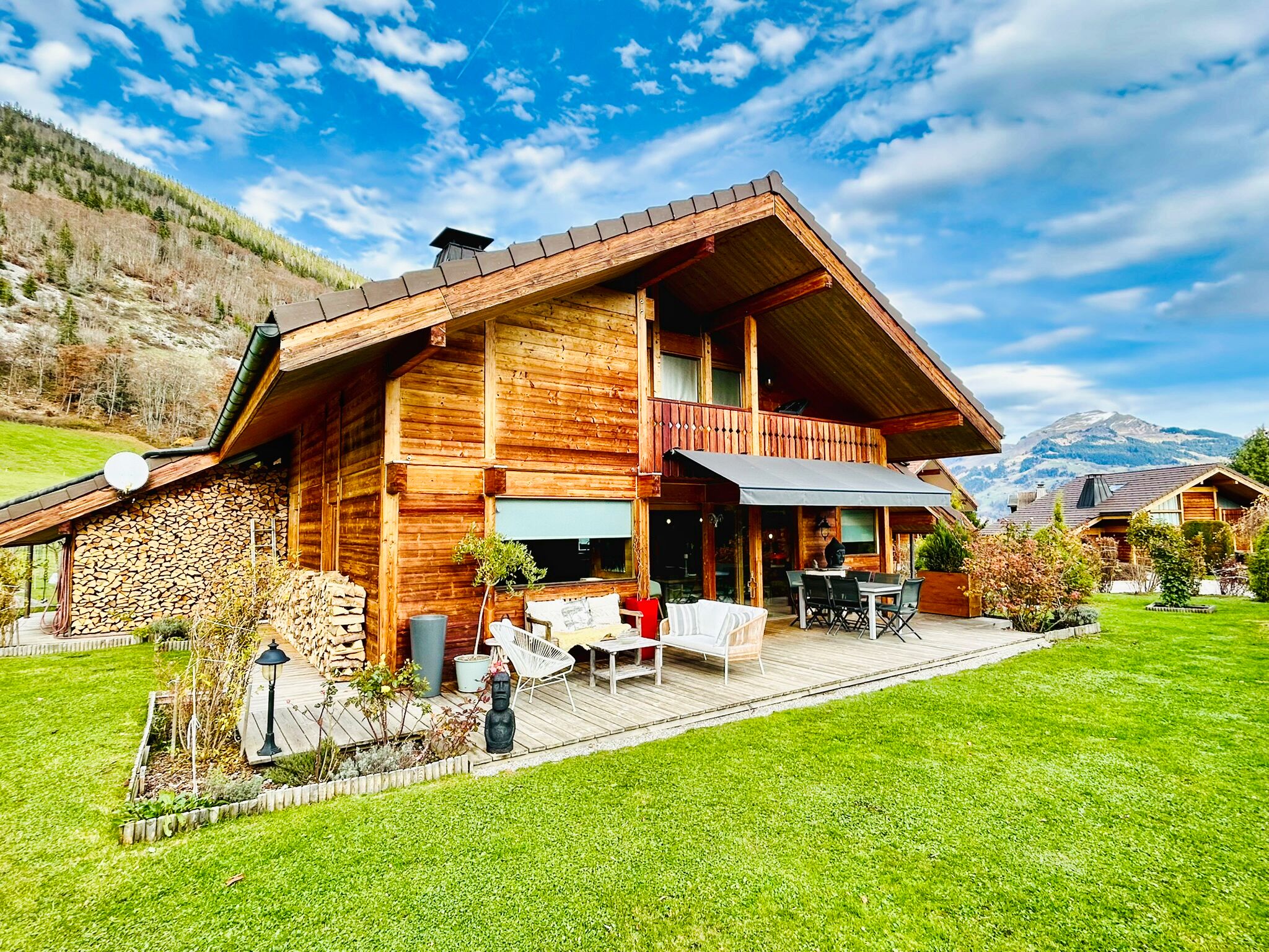 Propriété en France à vendre à Saint-Jean-de-Sixt, Haute-Savoie - &#8364;1 060 000 - photo 