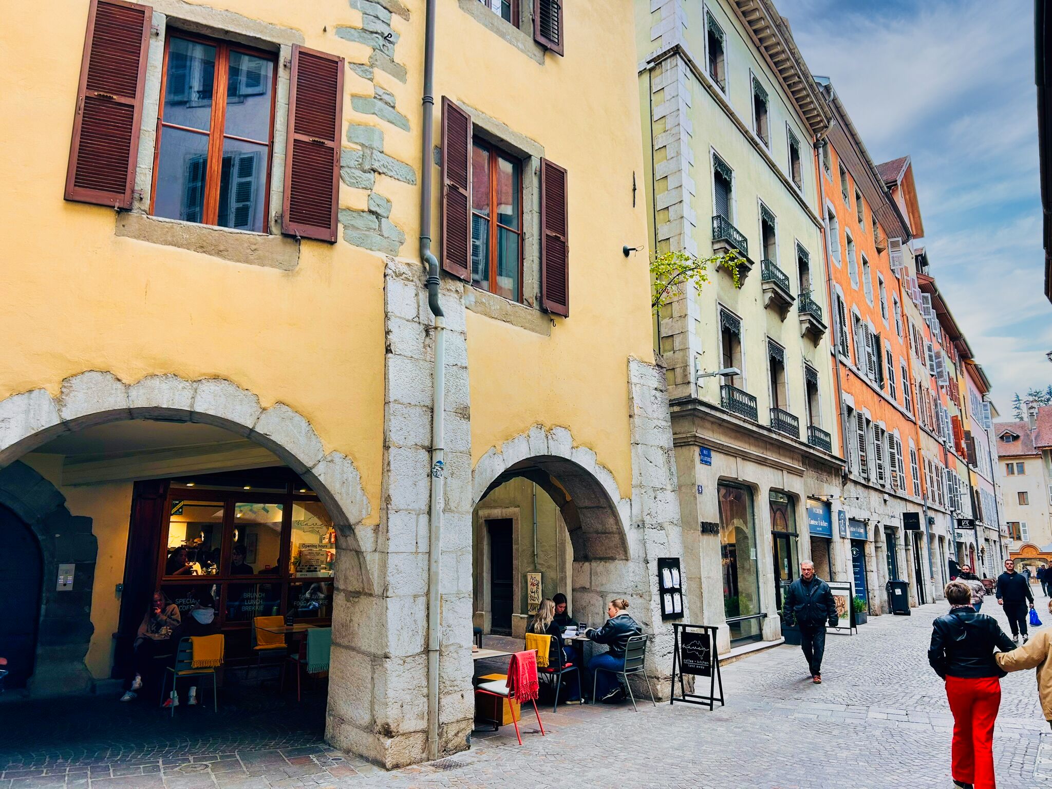 French property for sale in Annecy, Haute-Savoie - €859,500 - photo 