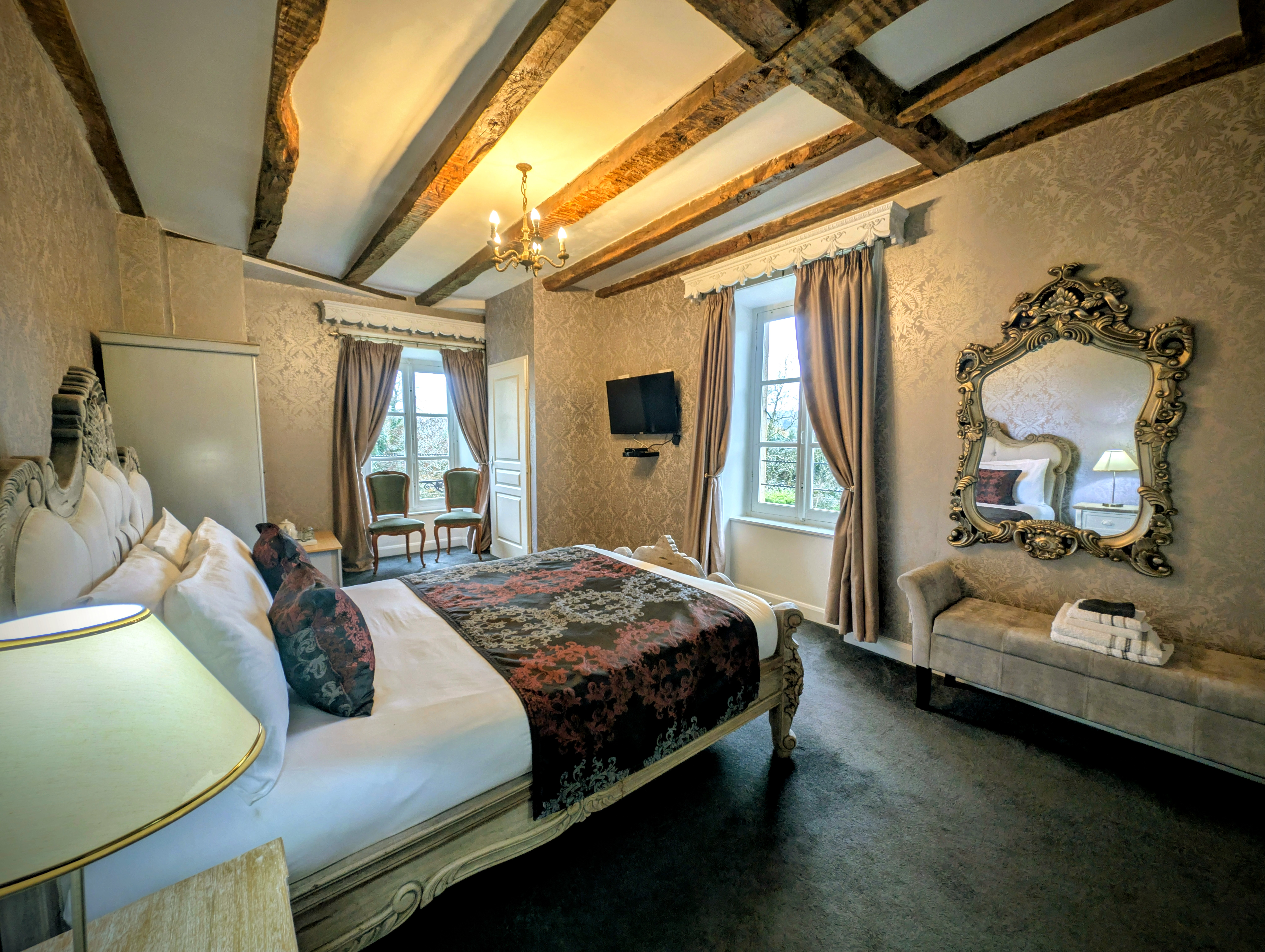 Propriété en France à vendre à Limoges, Haute-Vienne - €1 199 000 - photo 