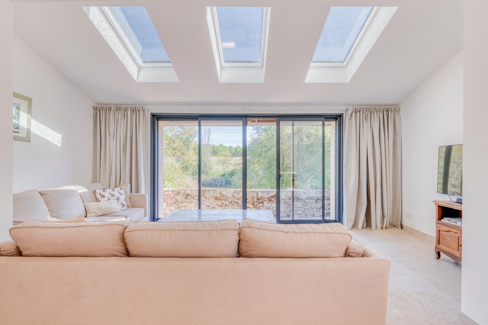 French property for sale in Saint-Méard-de-Gurçon, Dordogne - €895,000 - photo 