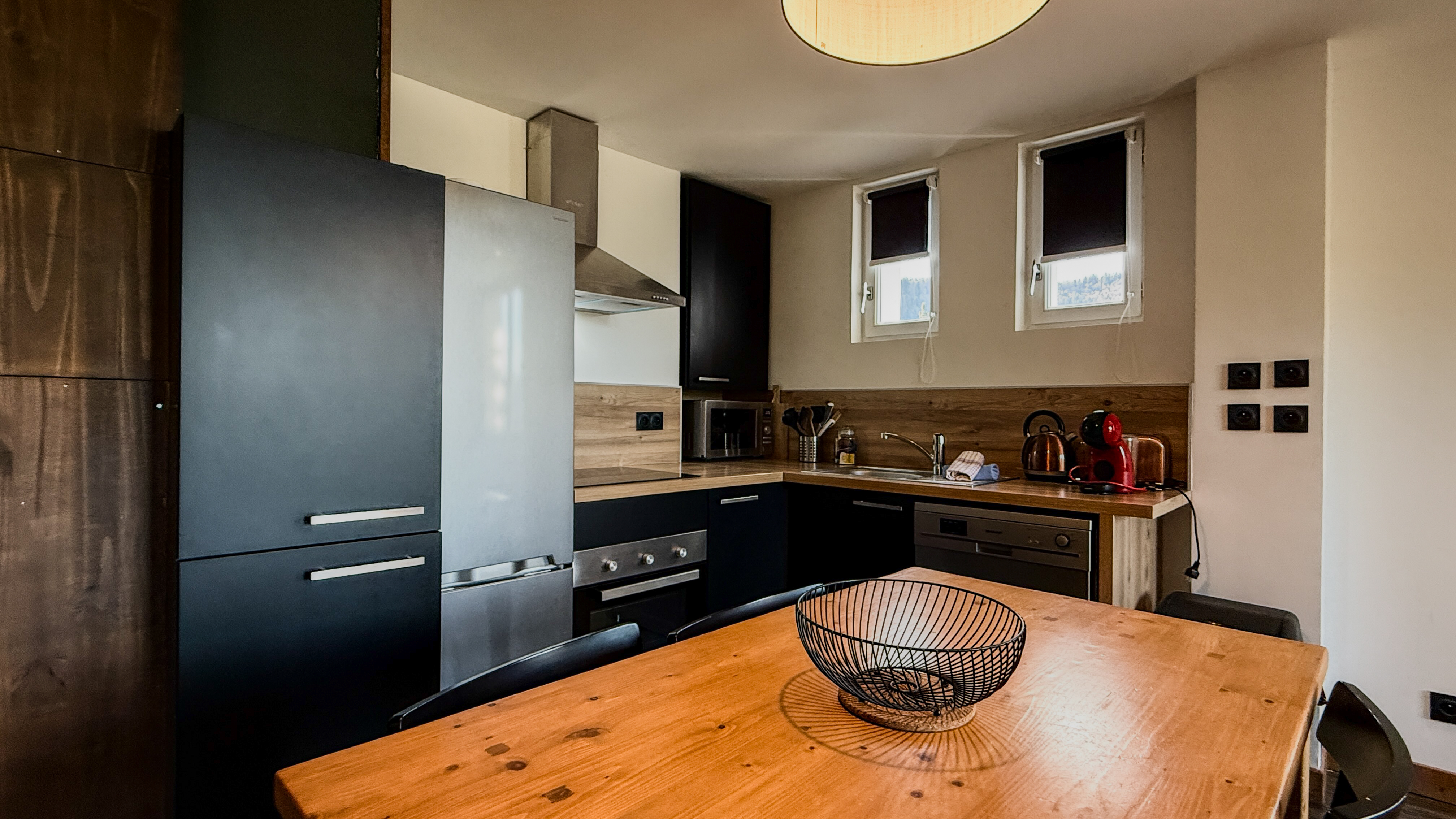 Propriété en France à vendre à Sarcenas, Isère - &#8364;2 950 000 - photo 