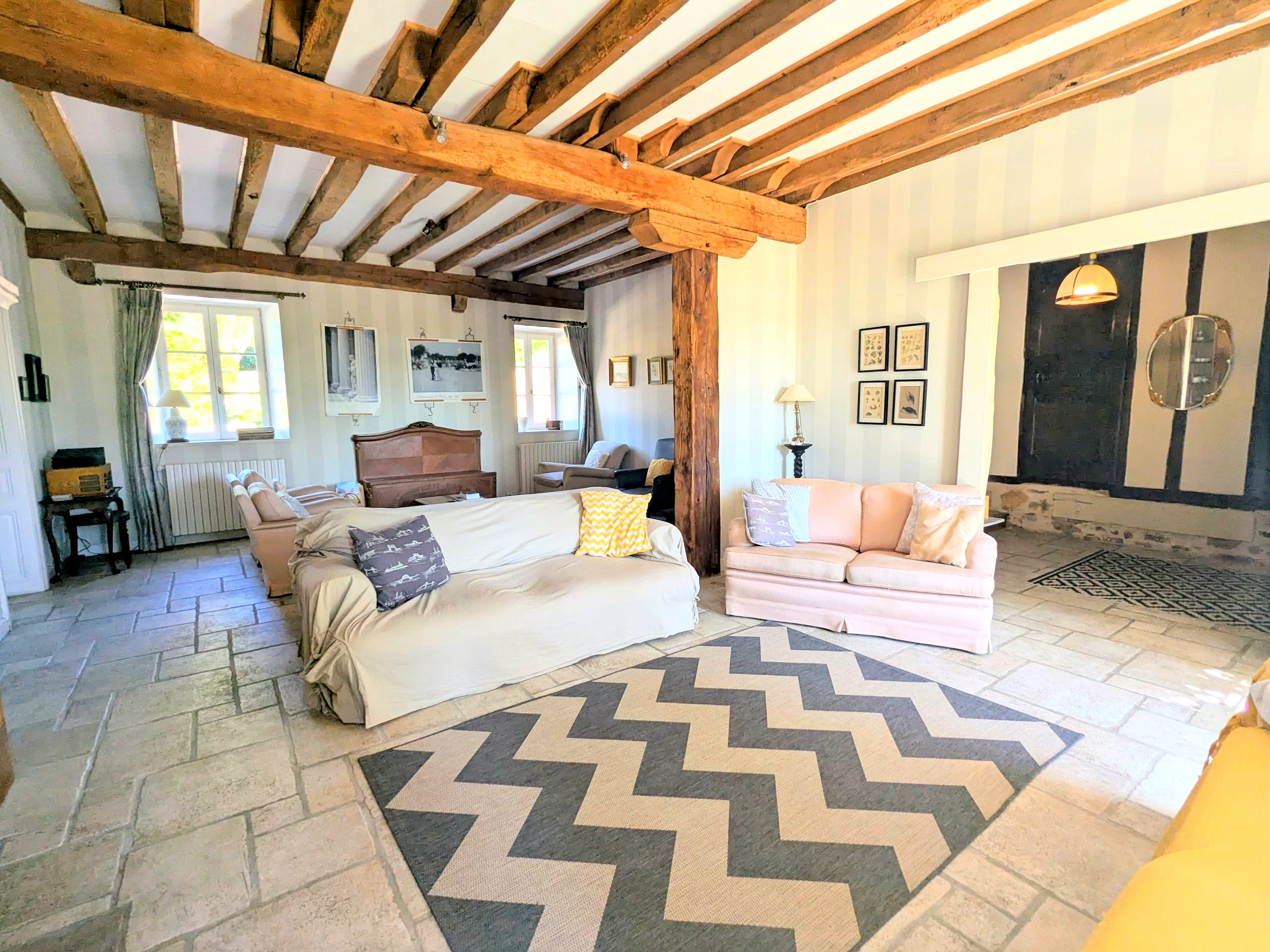 French property for sale in Saint-Priest-Ligoure, Haute-Vienne - €699,000 - photo 