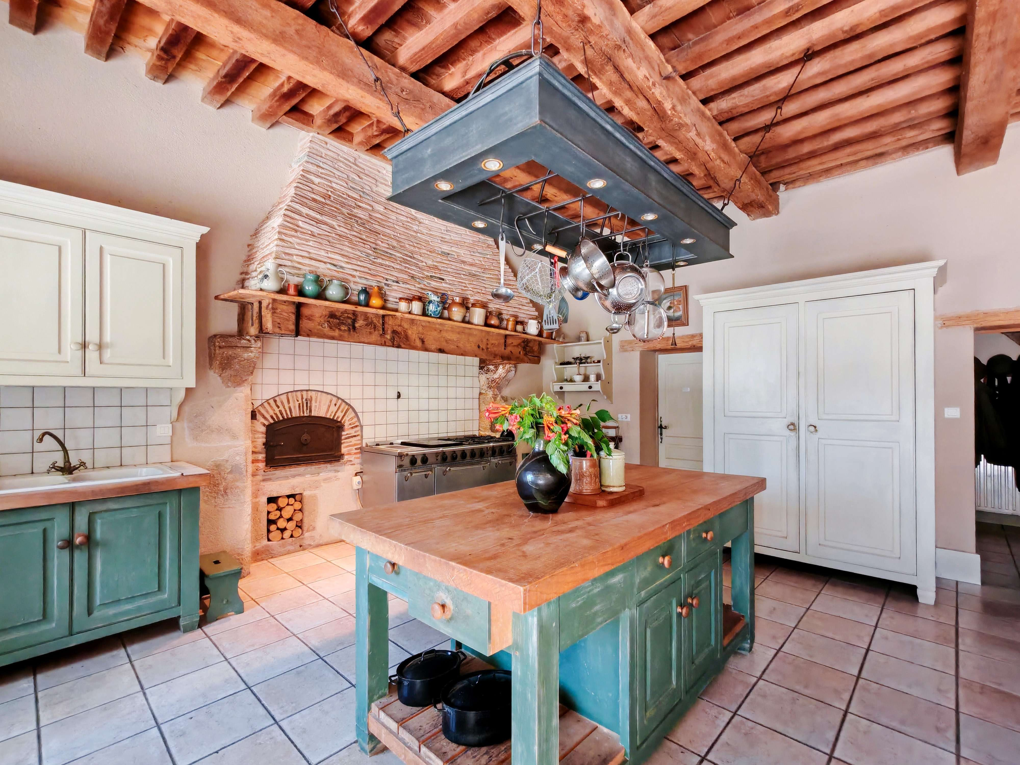 French property for sale in Theneuille, Allier - €1,100,000 - photo 