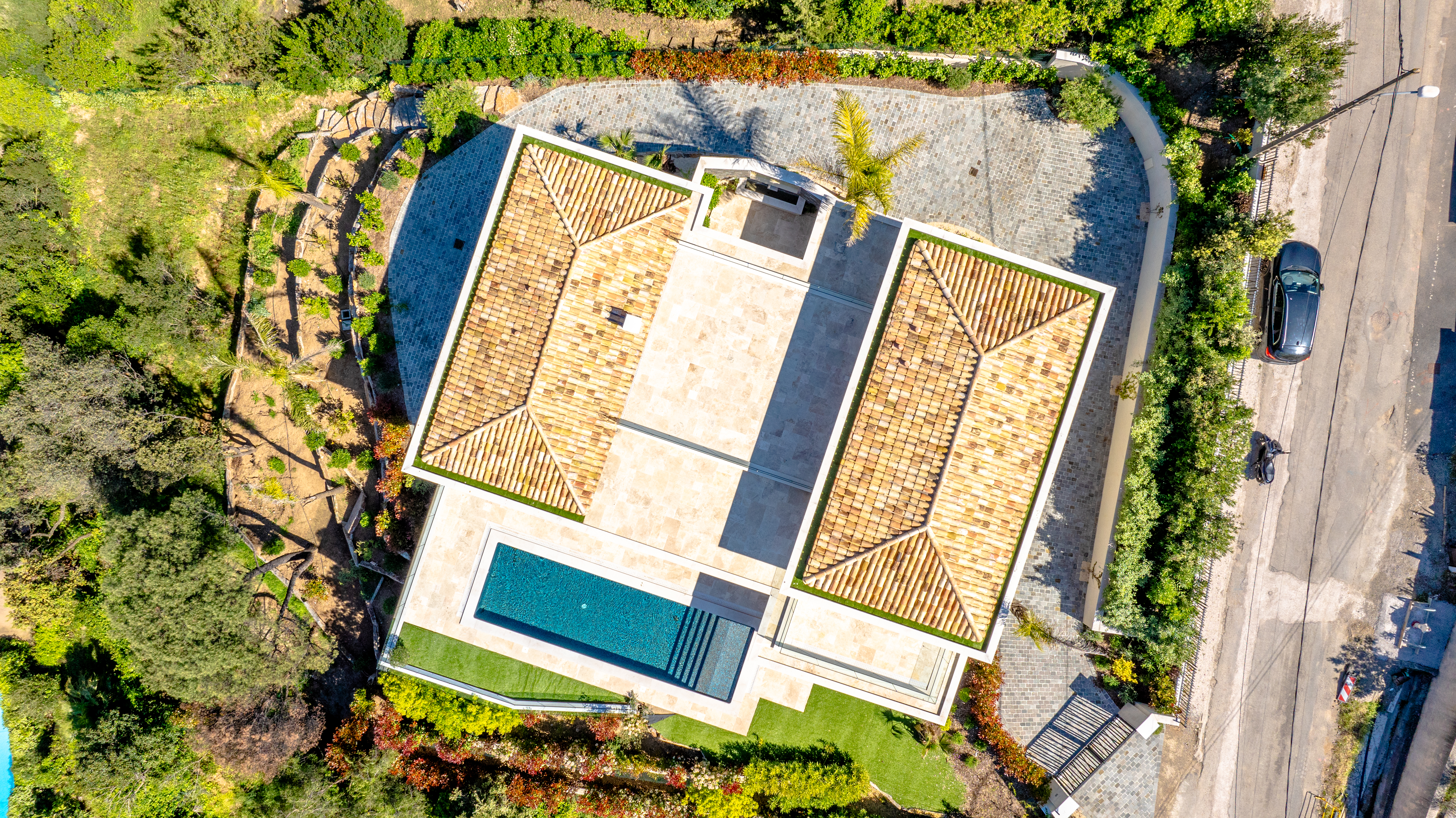 French property for sale in Sainte-Maxime, Var - €5,750,000 - photo 