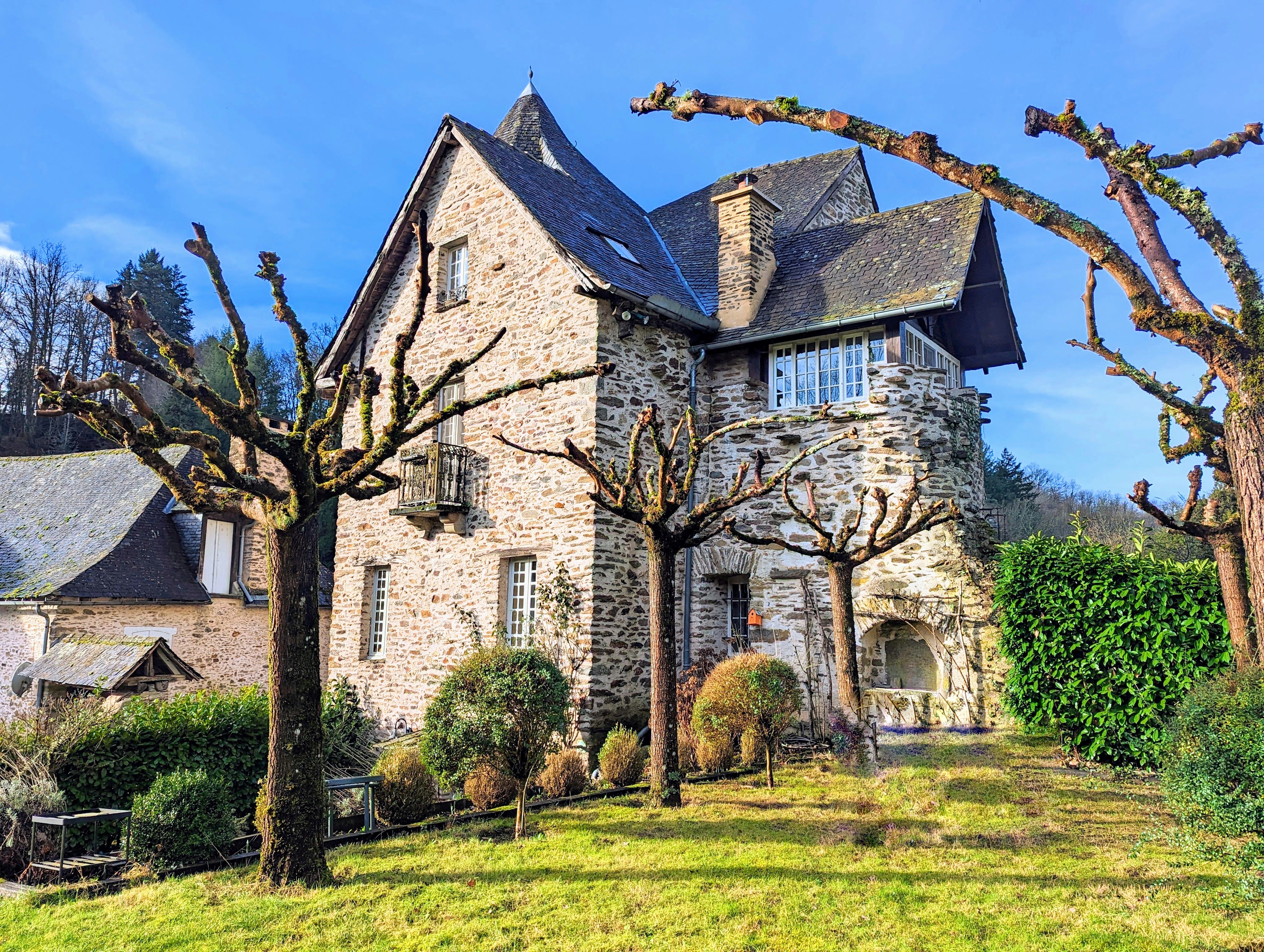 Propriété en France à vendre à Ségur-le-Château, Corrèze - &#8364;525 000 - photo 