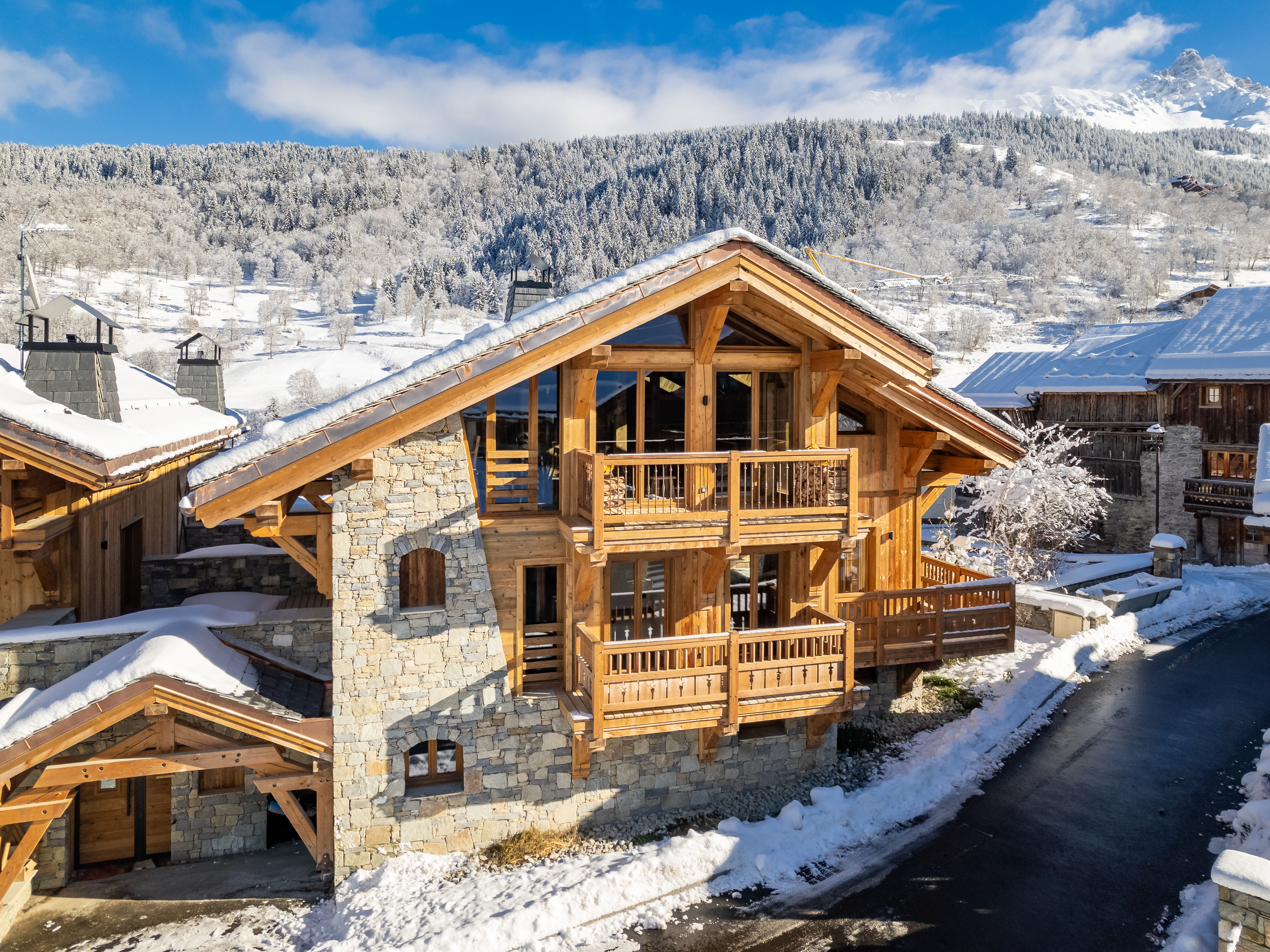 French property for sale in MERIBEL LES ALLUES, Savoie - €5,450,000 - photo 