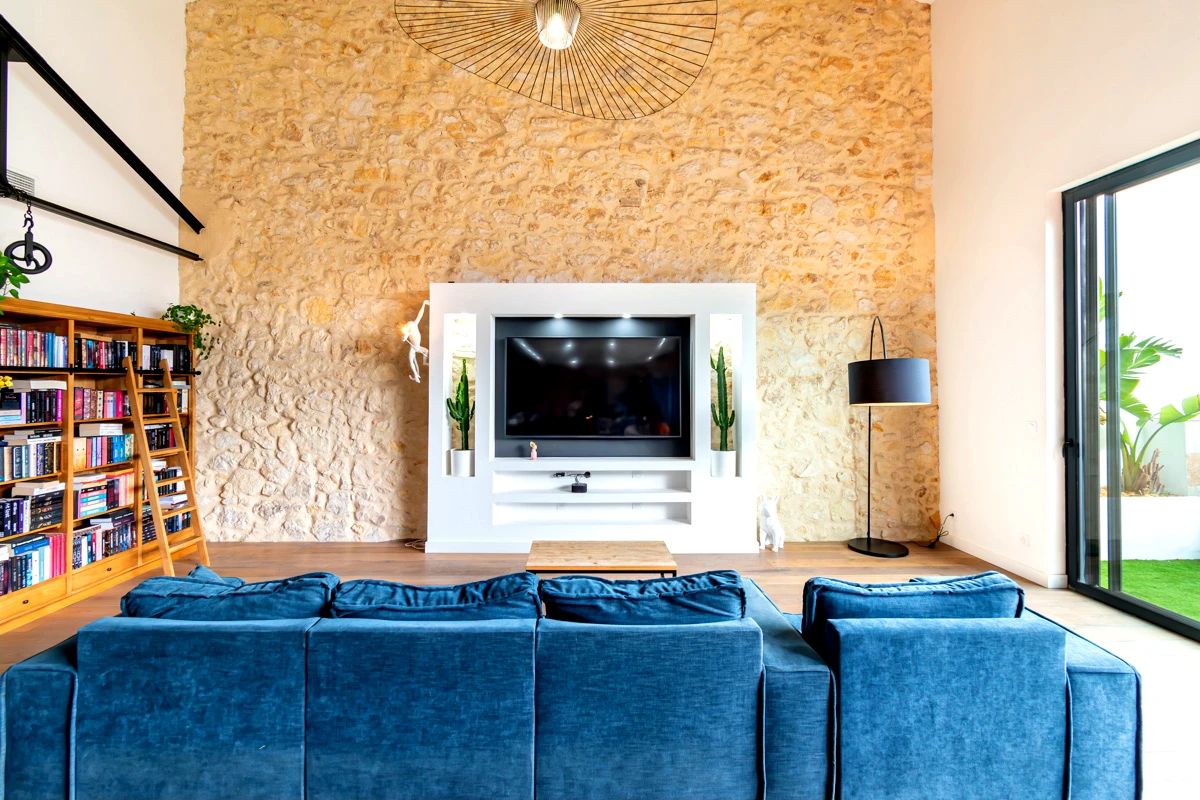 French property for sale in Coursan, Aude - €634,000 - photo 