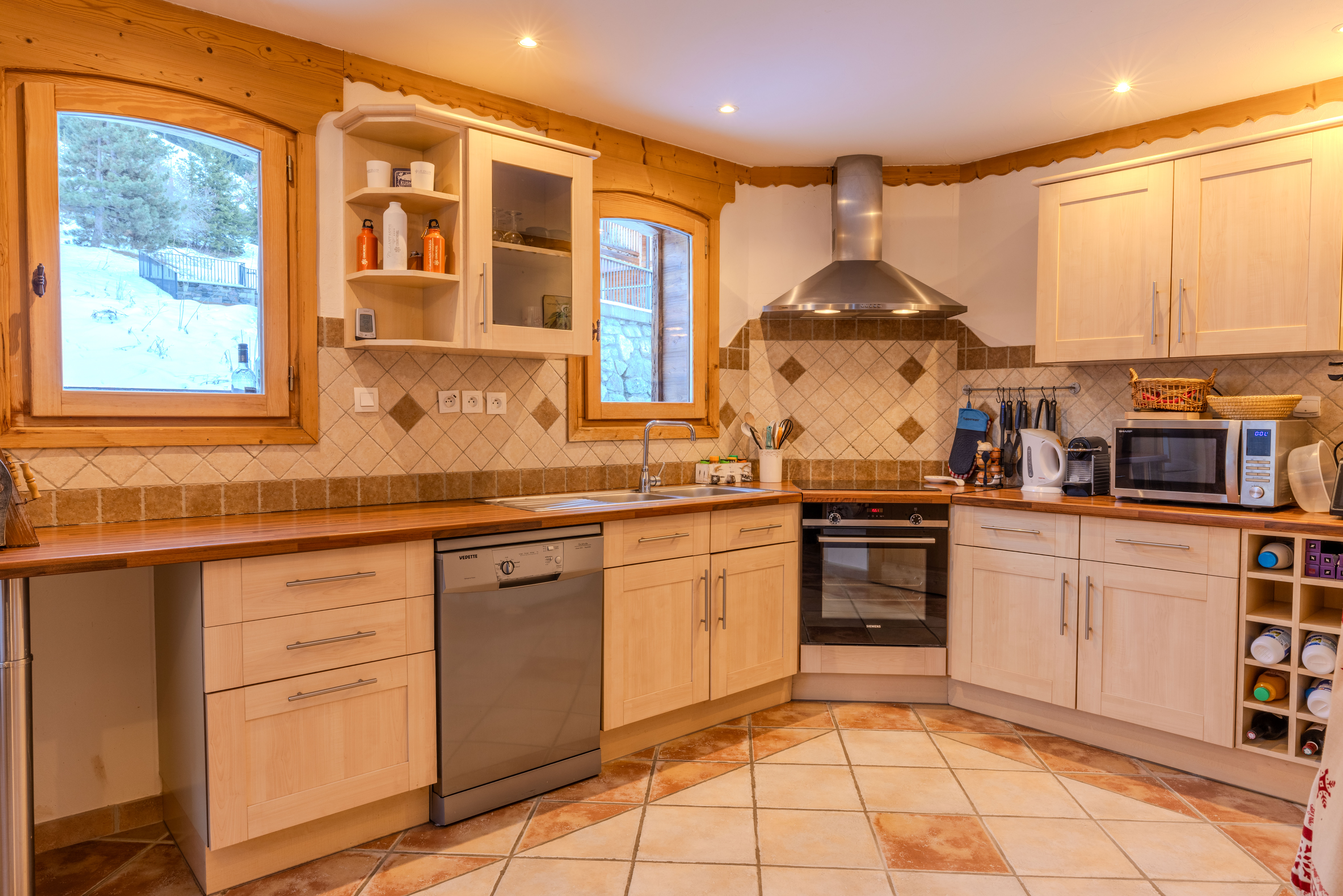 French property for sale in Courchevel, Savoie - €6,200,000 - photo 