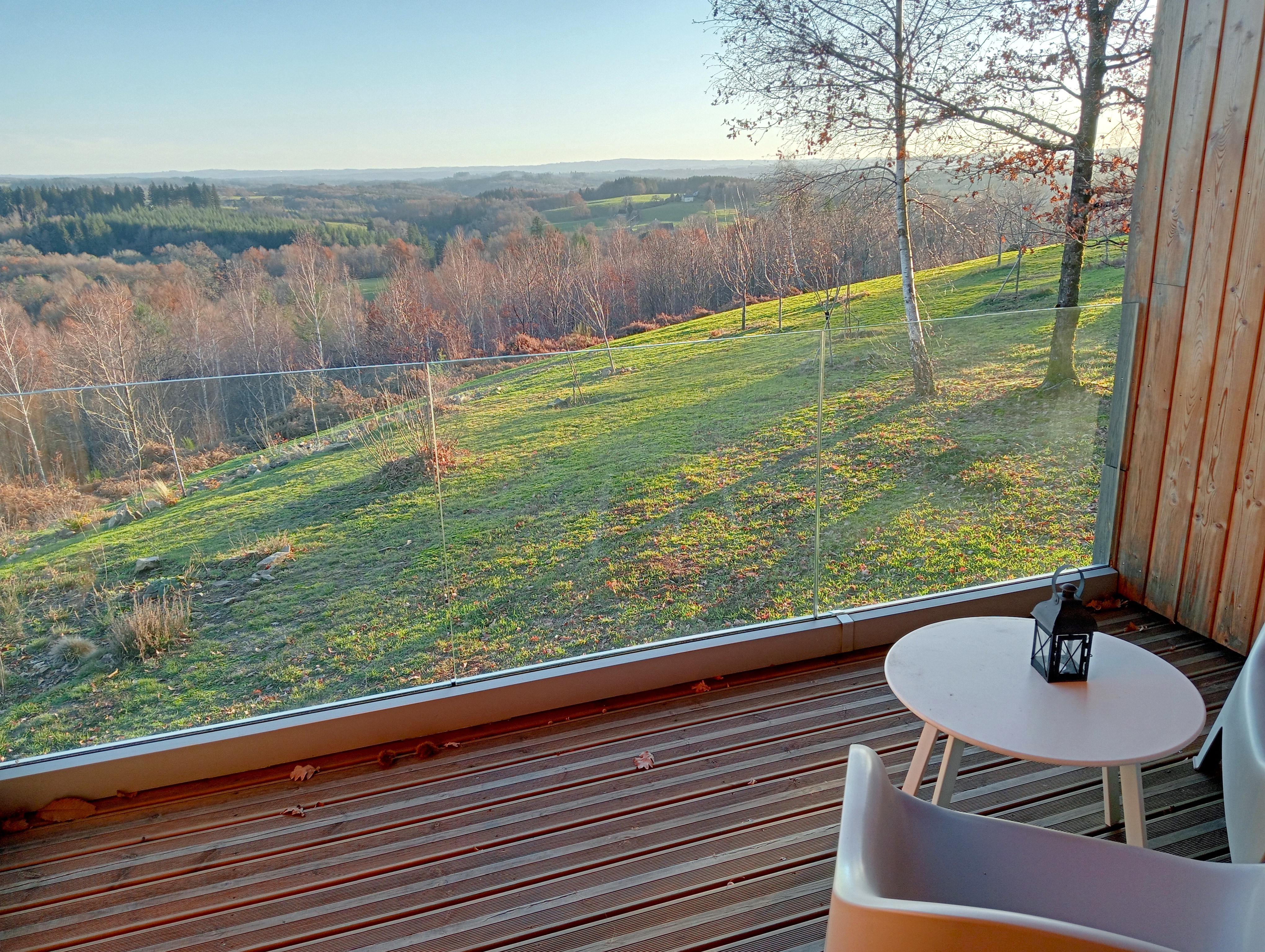 Propriété en France à vendre à Neuvic, Corrèze - €988 000 - photo 